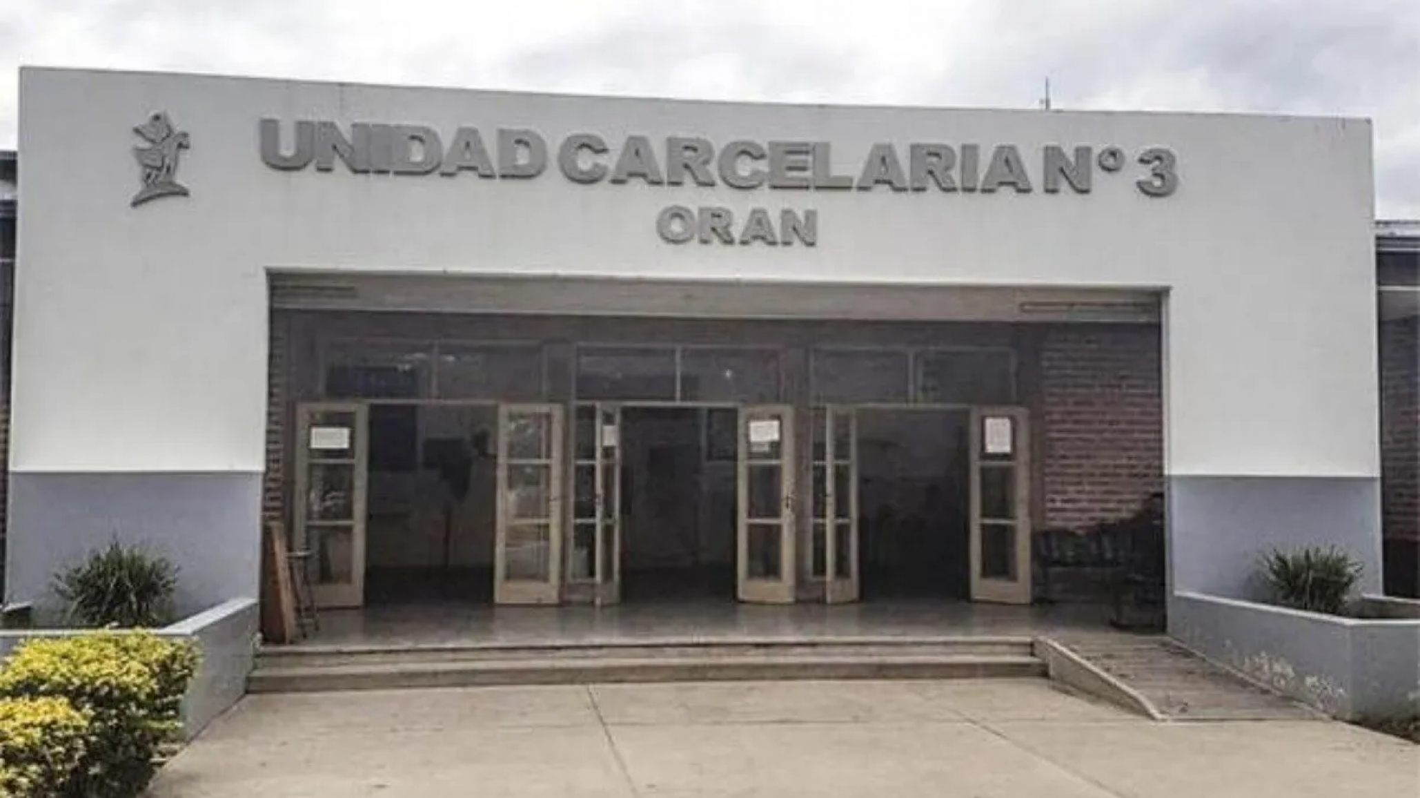 Falsa “sanación”: violó a un preso condenado por abuso sexual para “sacarle el diablo”