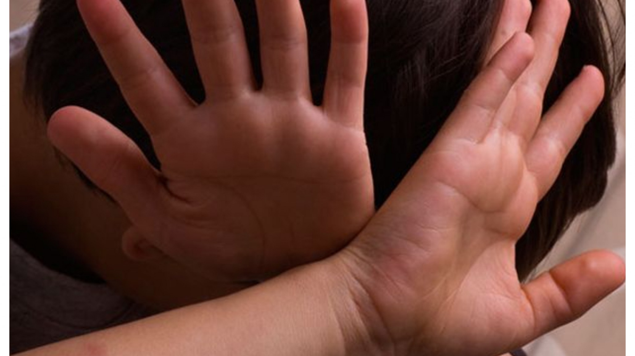 Detuvieron a un militar que abusaba de sus hijos y luego los golpeaba