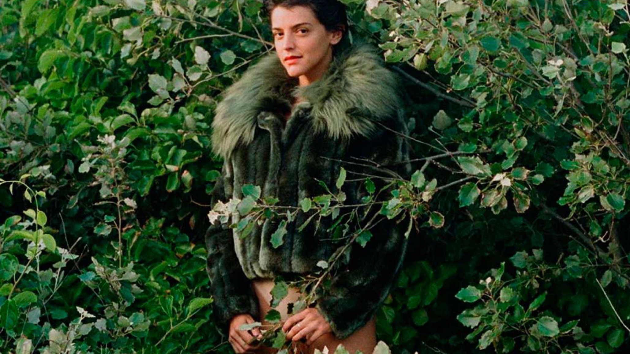 Calu Rivero volvió a mostrarse ¡cómo llegó al mundo! y en grupo