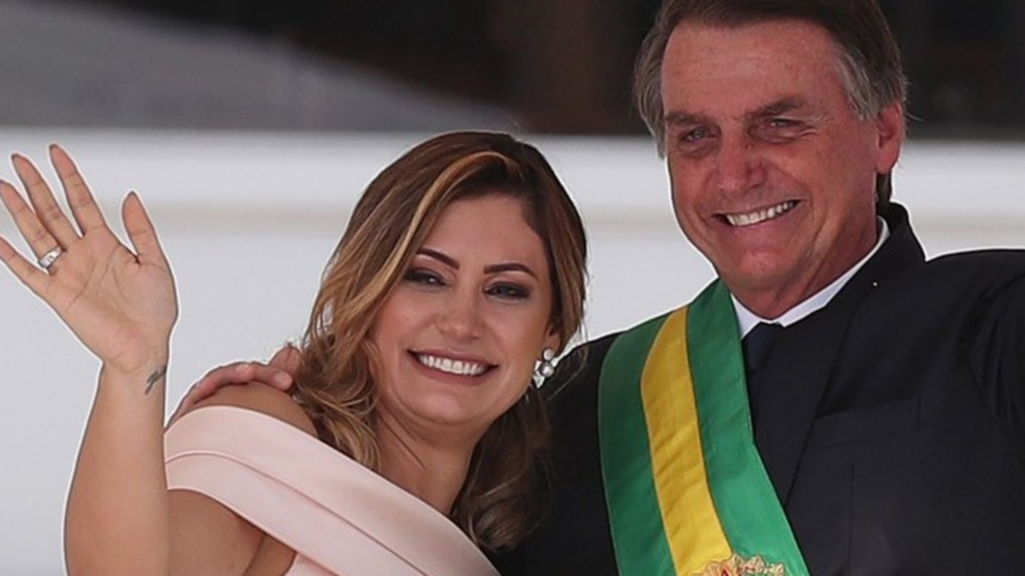 La esposa de Jair Bolsonaro dio positivo por coronavirus