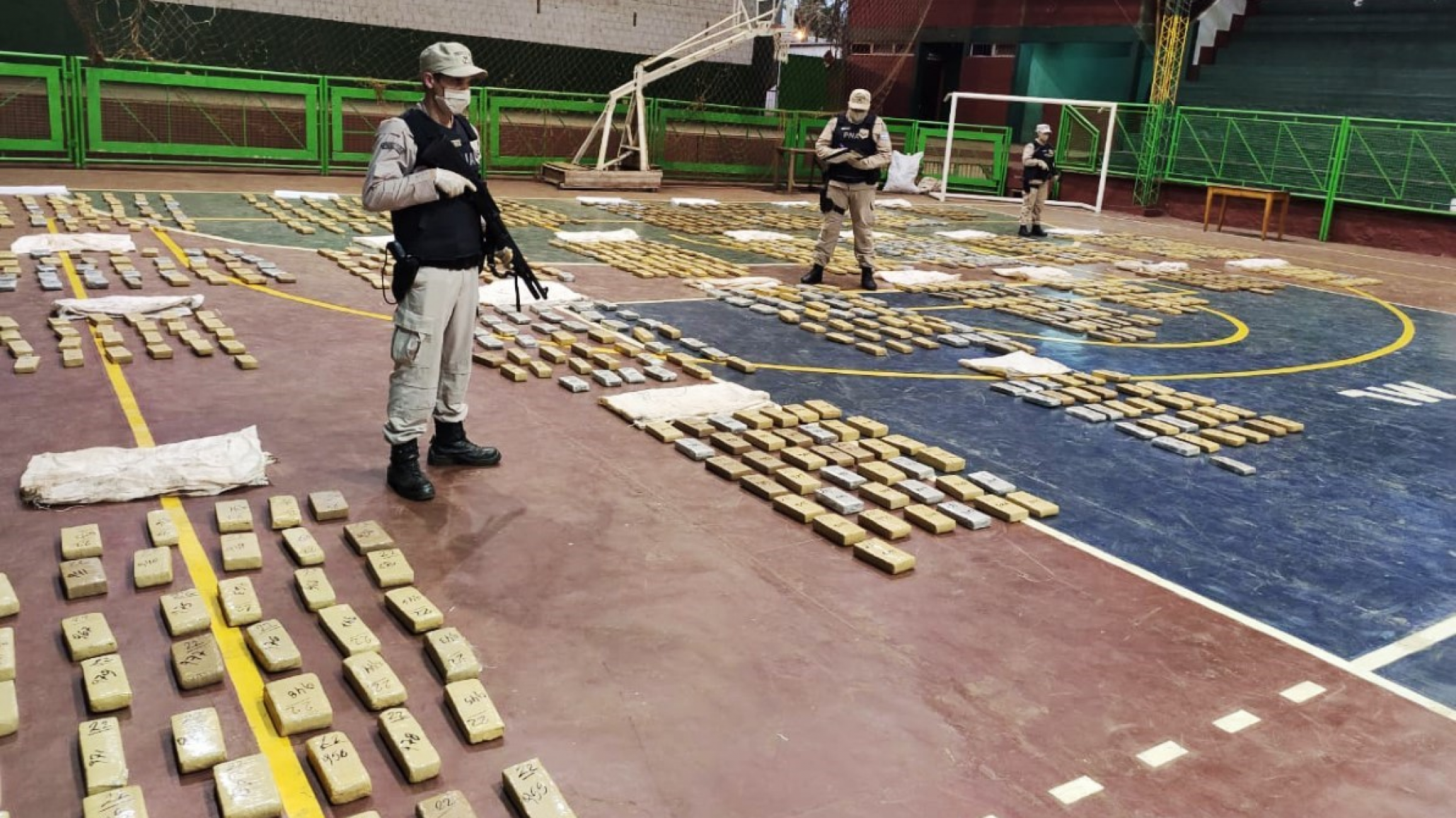 Marihuana: Prefectura secuestró más de 700 kilogramos