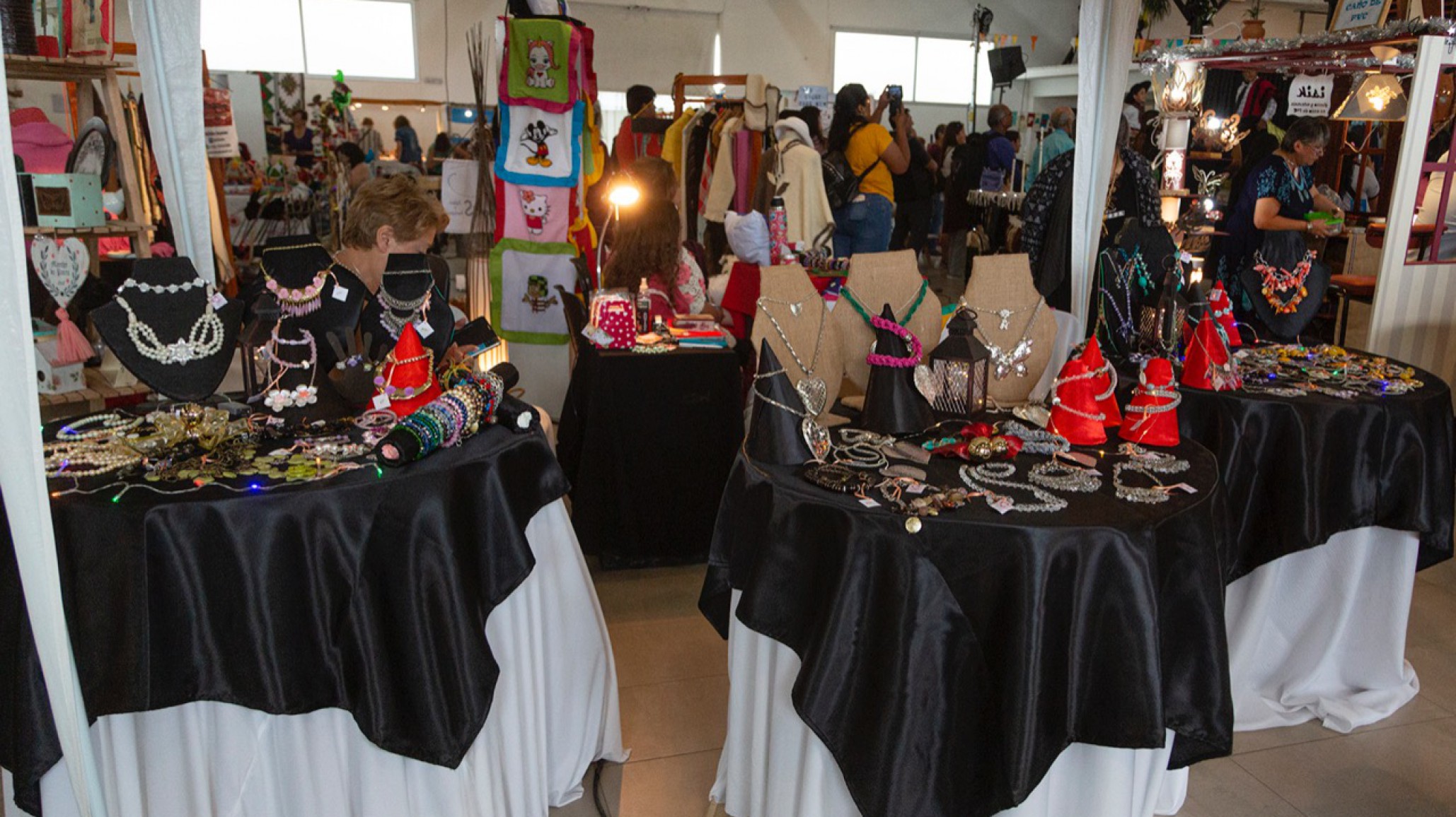 En Comodoro este fin de semana estarán las Ferias de Artesanos y Diseñadores