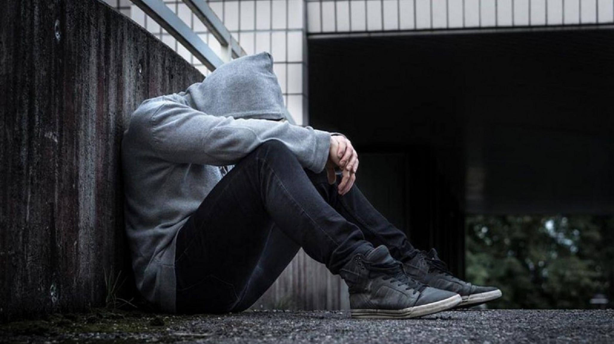 Joven intentó ahorcarse con una camiseta de fútbol