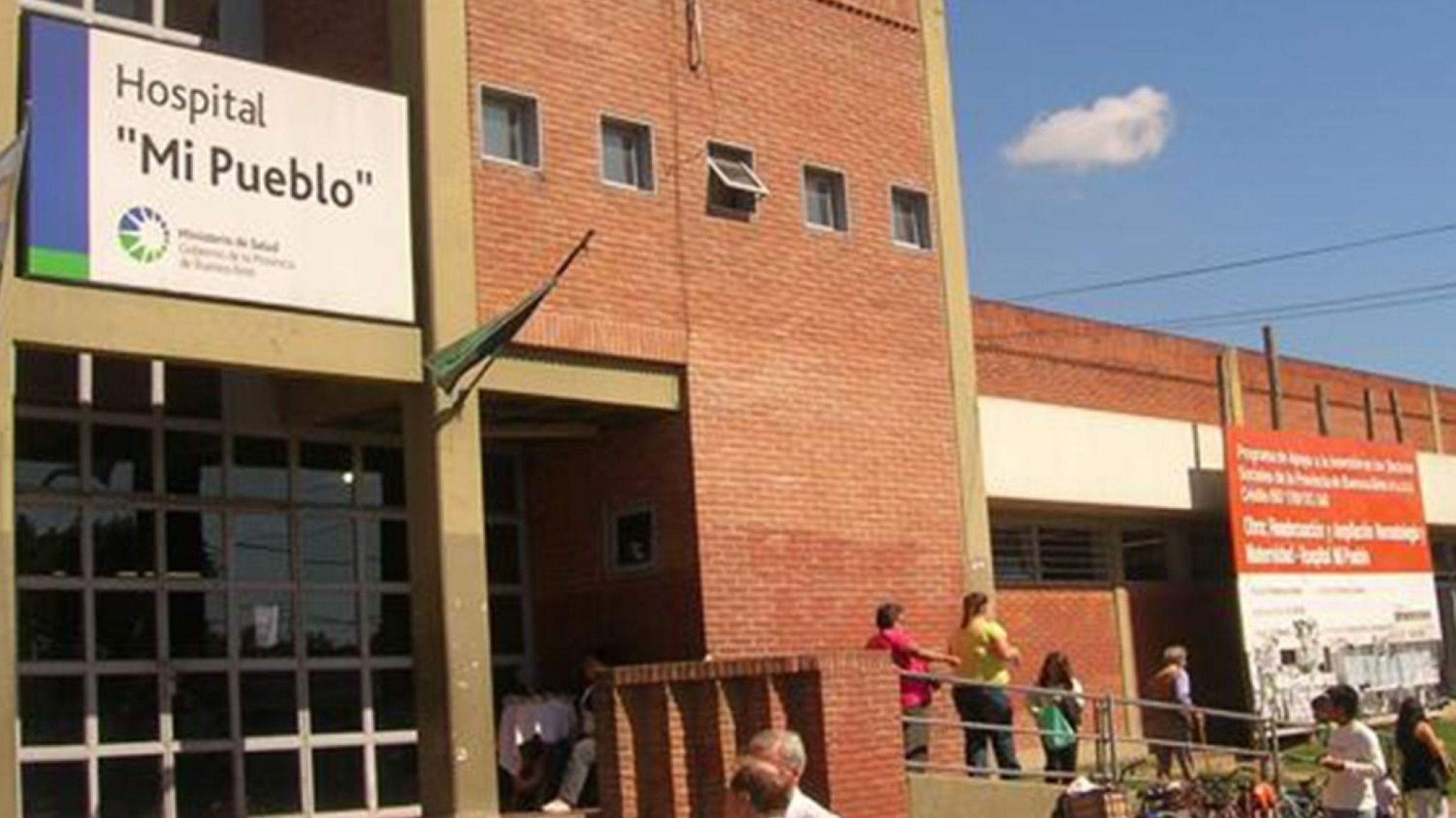 Acuchilló a su ex en el abdomen y la espalda: Ahora lucha por su vida