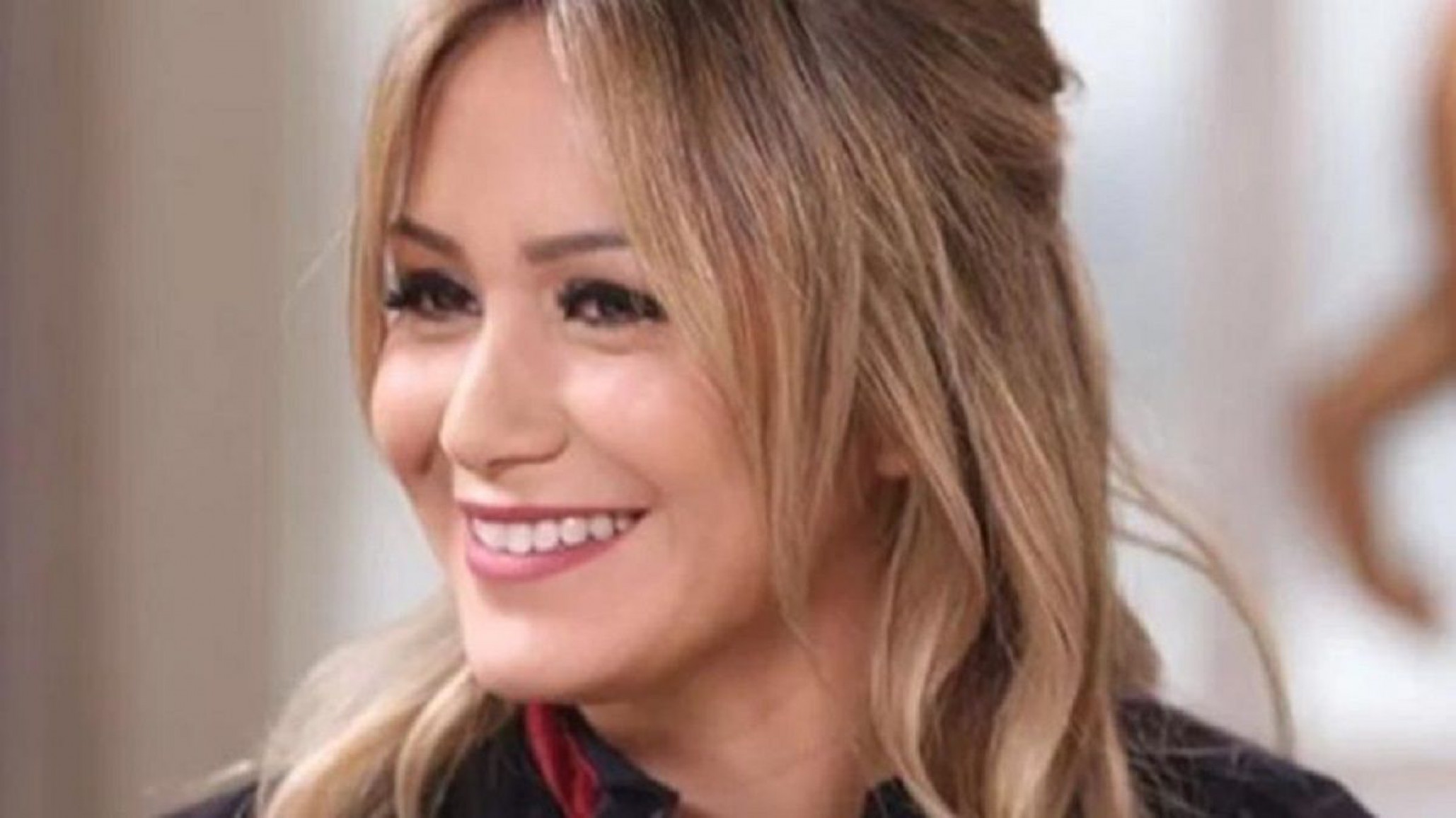 Karina se emocionó con una participante y confesó que extraña a su hija