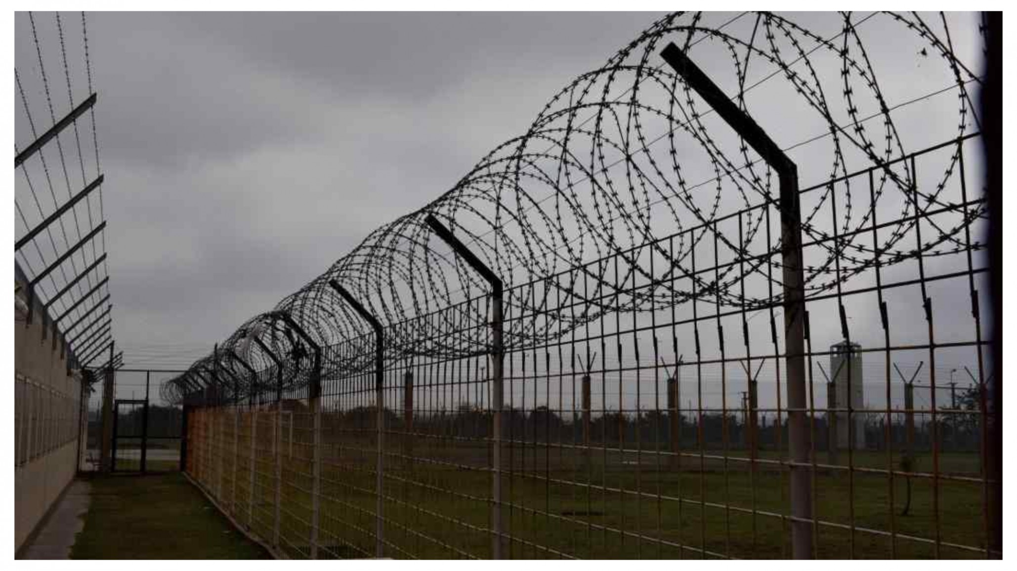 Tres penitenciarios a juicio por dejar que presos empalarán a otro detenido