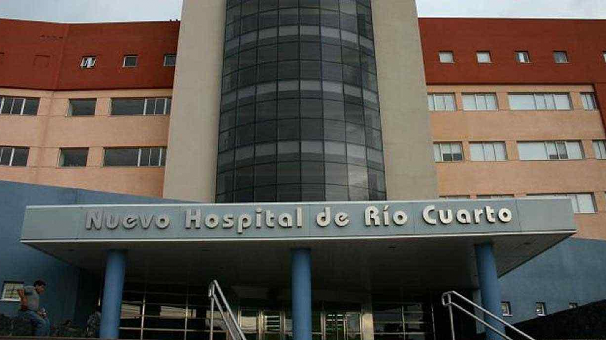 Prendió fuego a su suegra tras rociarla con alcohol