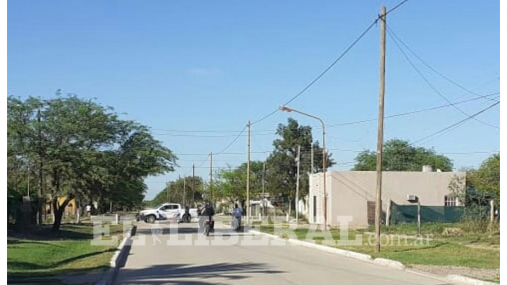 Vio a su ex paseando en bicicleta, sacó un cuchillo y la apuñaló en plena calle