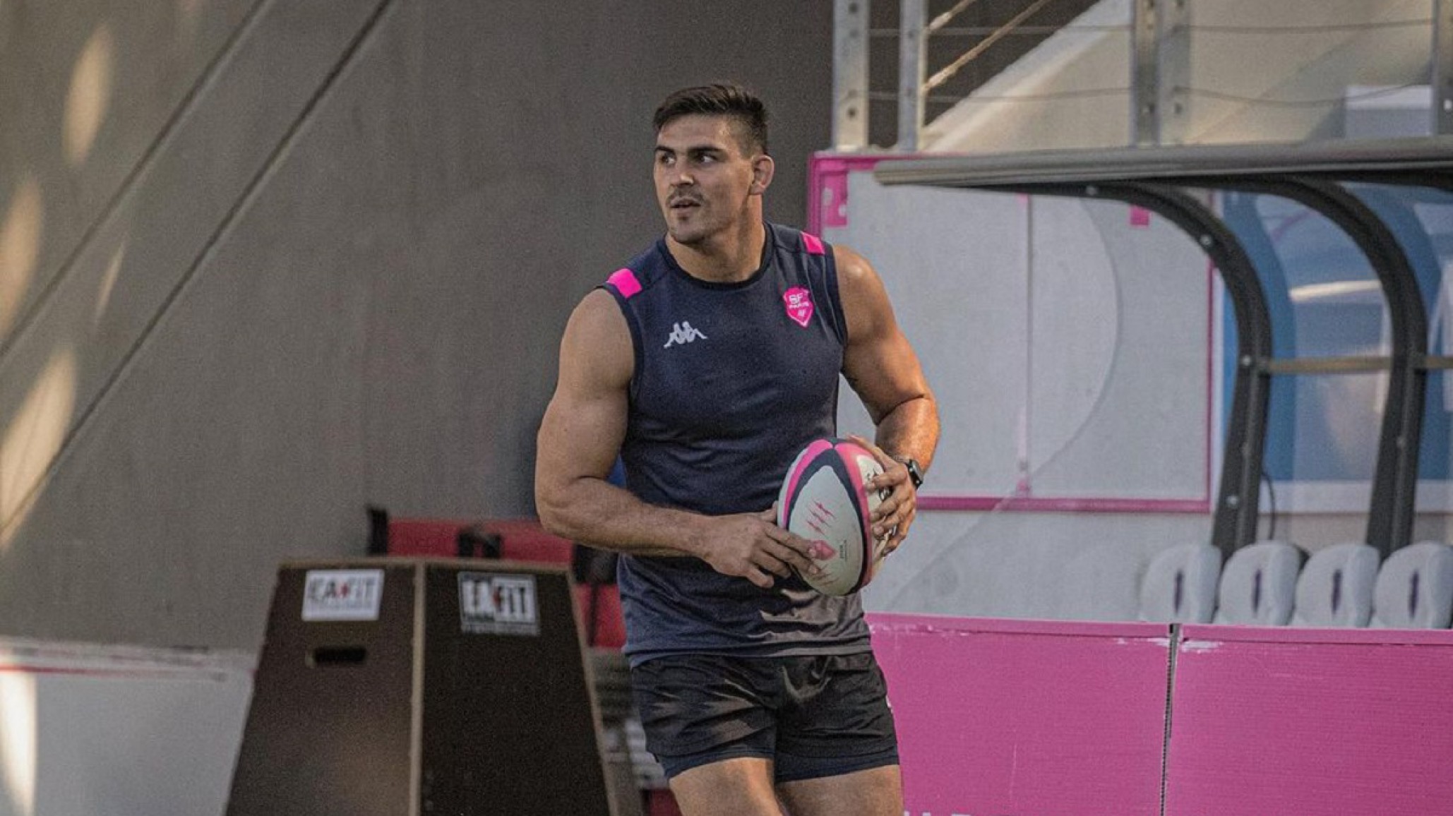 Indignación por los mensajes del capitán de Los Pumas: ”Por fin me voy de este país lleno de negros”