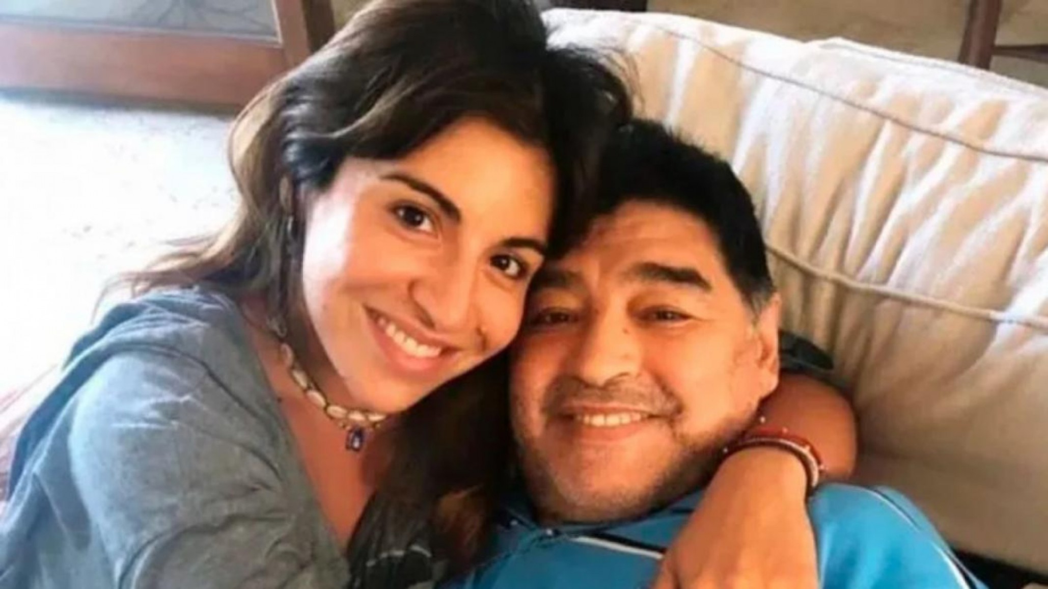 Gianinna Maradona despidió el año con un emotivo mensaje sobre su hijo y Diego Maradona