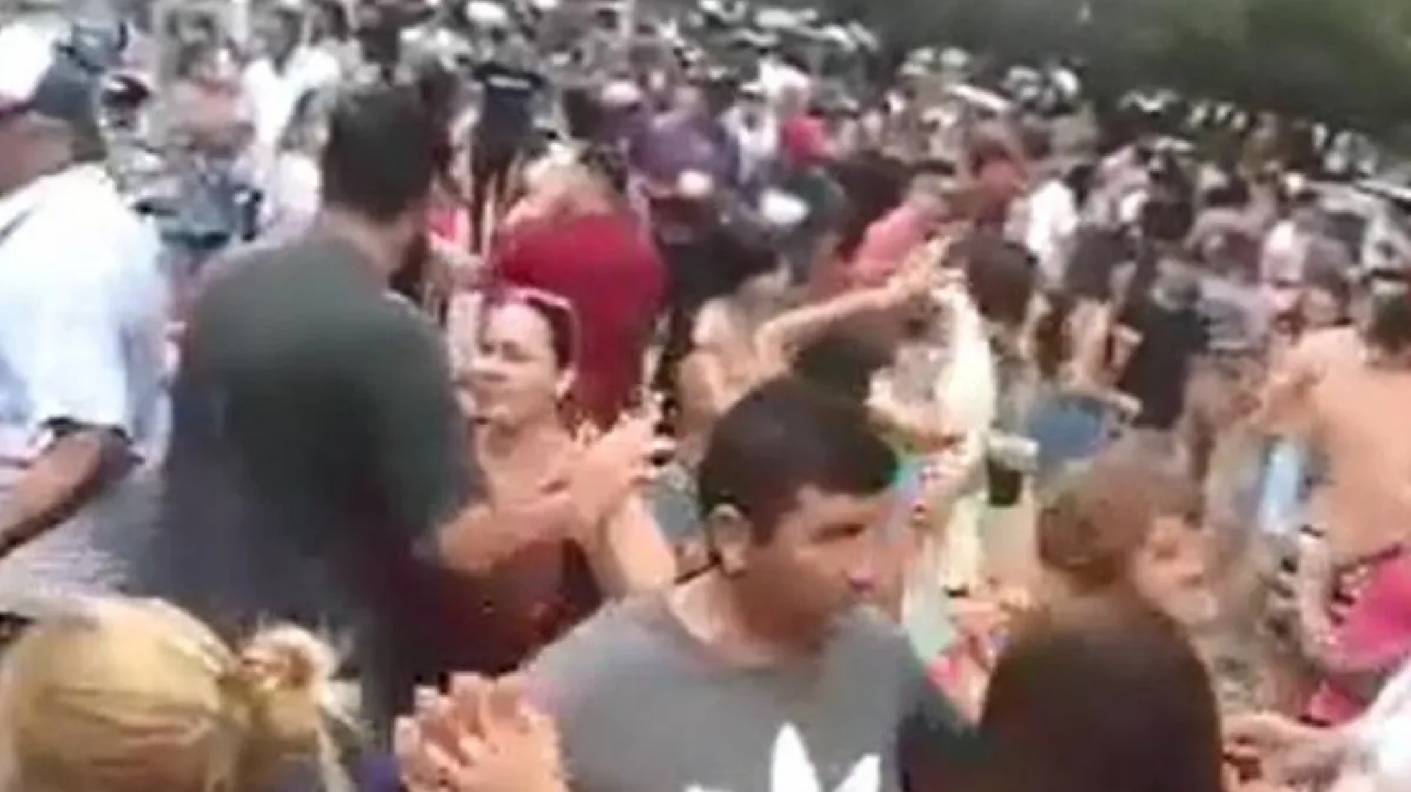 San Luis fuera de control: 5 mil personas de fiesta