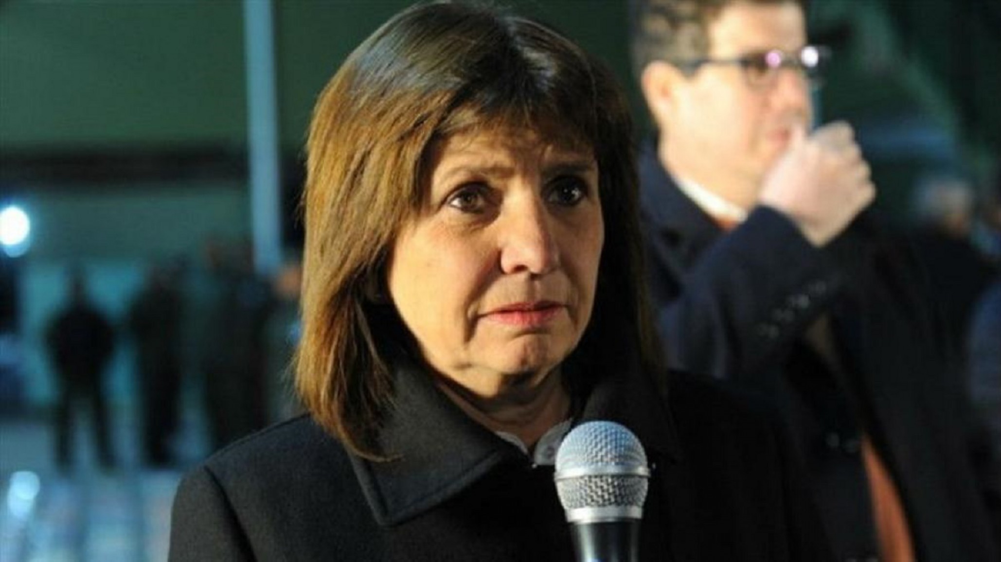 Patricia Bullrich a los jóvenes: ”No se dejen amedentrar, estoy para bancarlos”