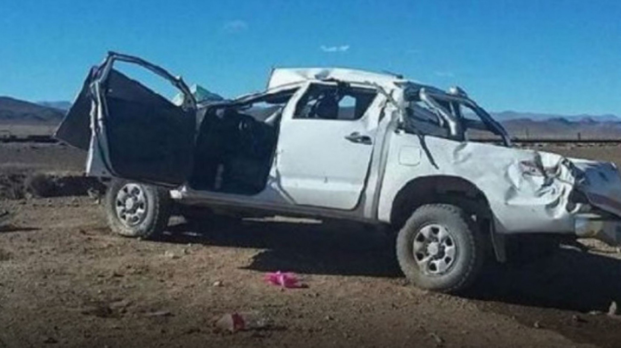 Padre e hijo fallecieron en un trágico vuelco