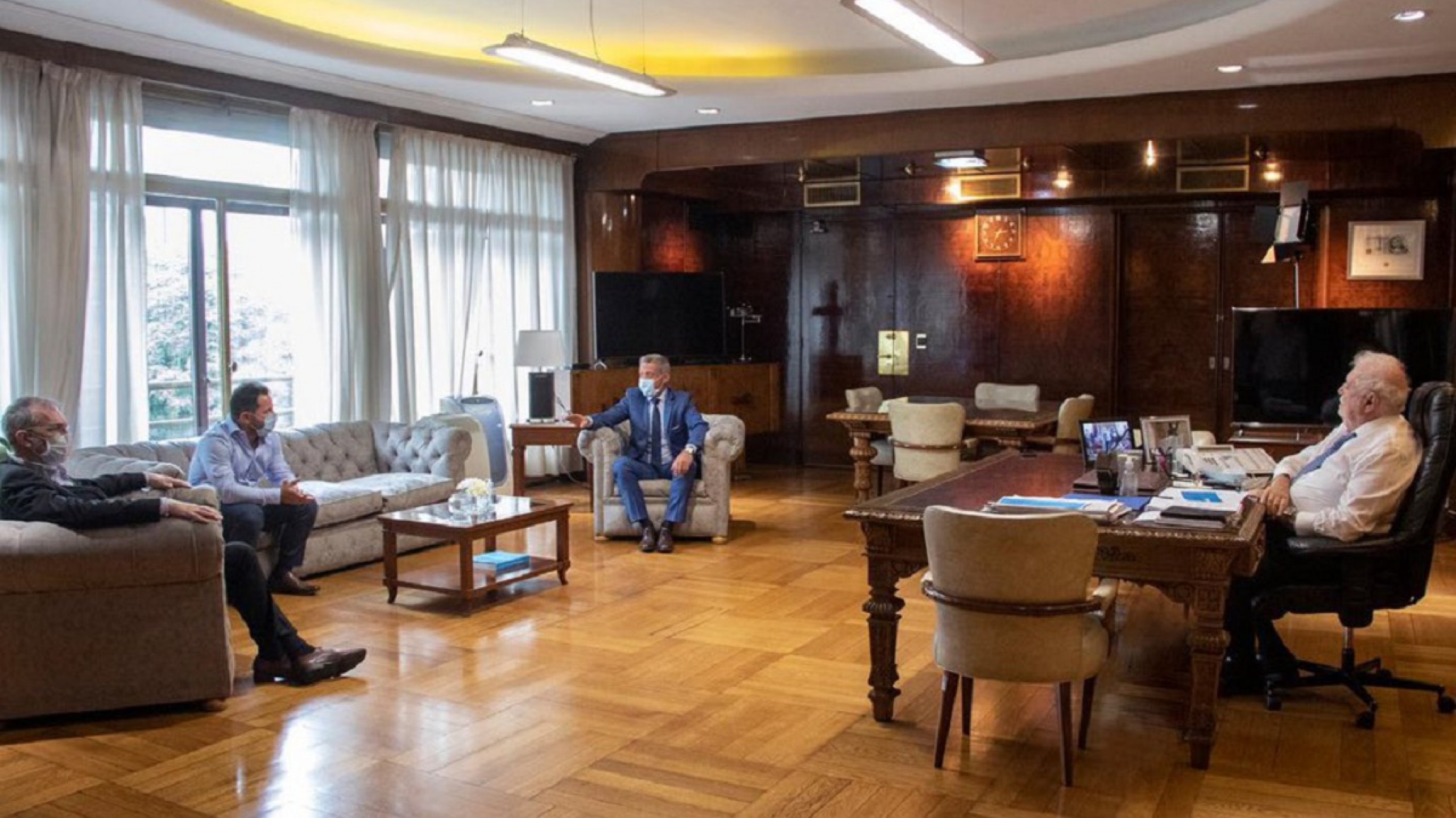 Ginés González García detalló que en Chubut amentaron ”un 97% la inversión en salud”