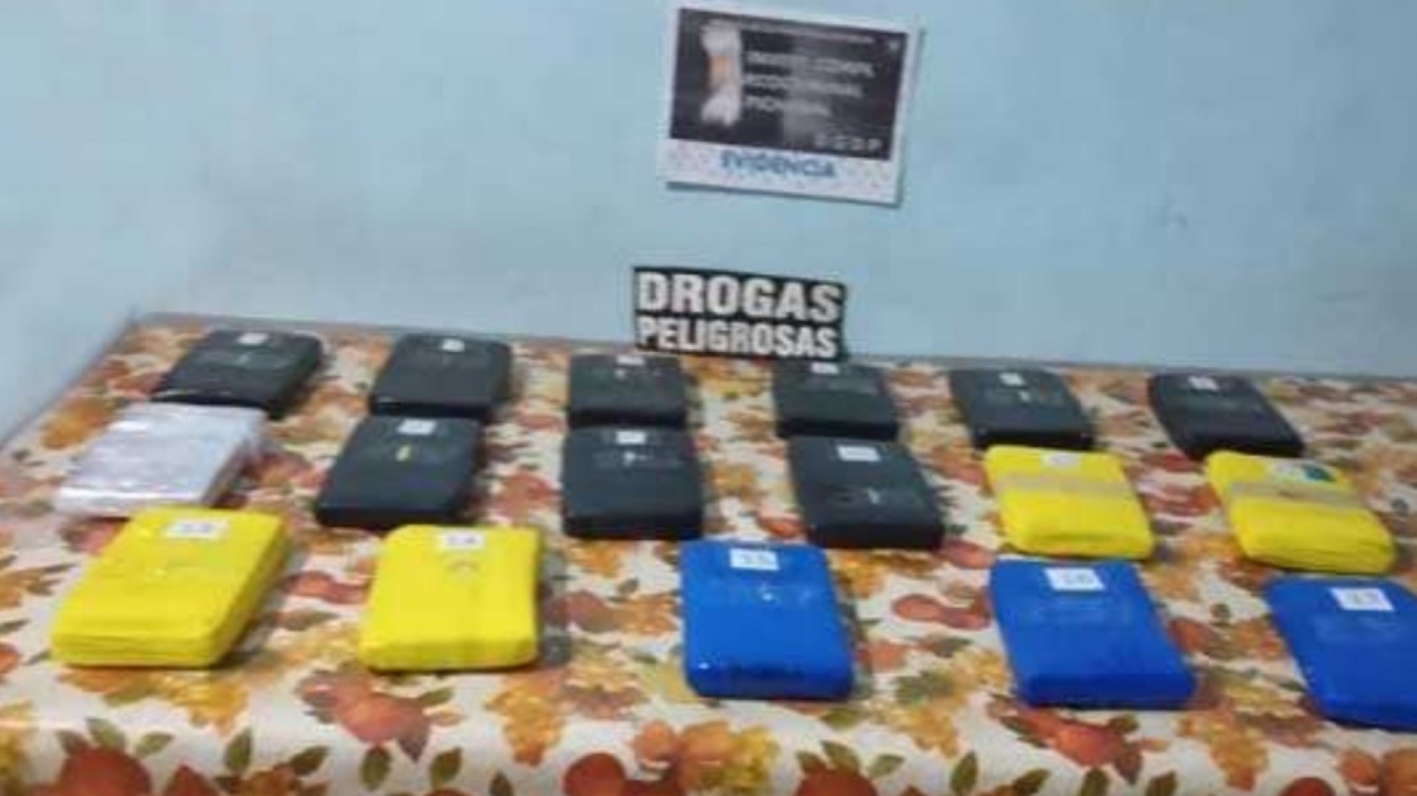 Dos hombres trasladaban 17 kilos de cocaína en moto