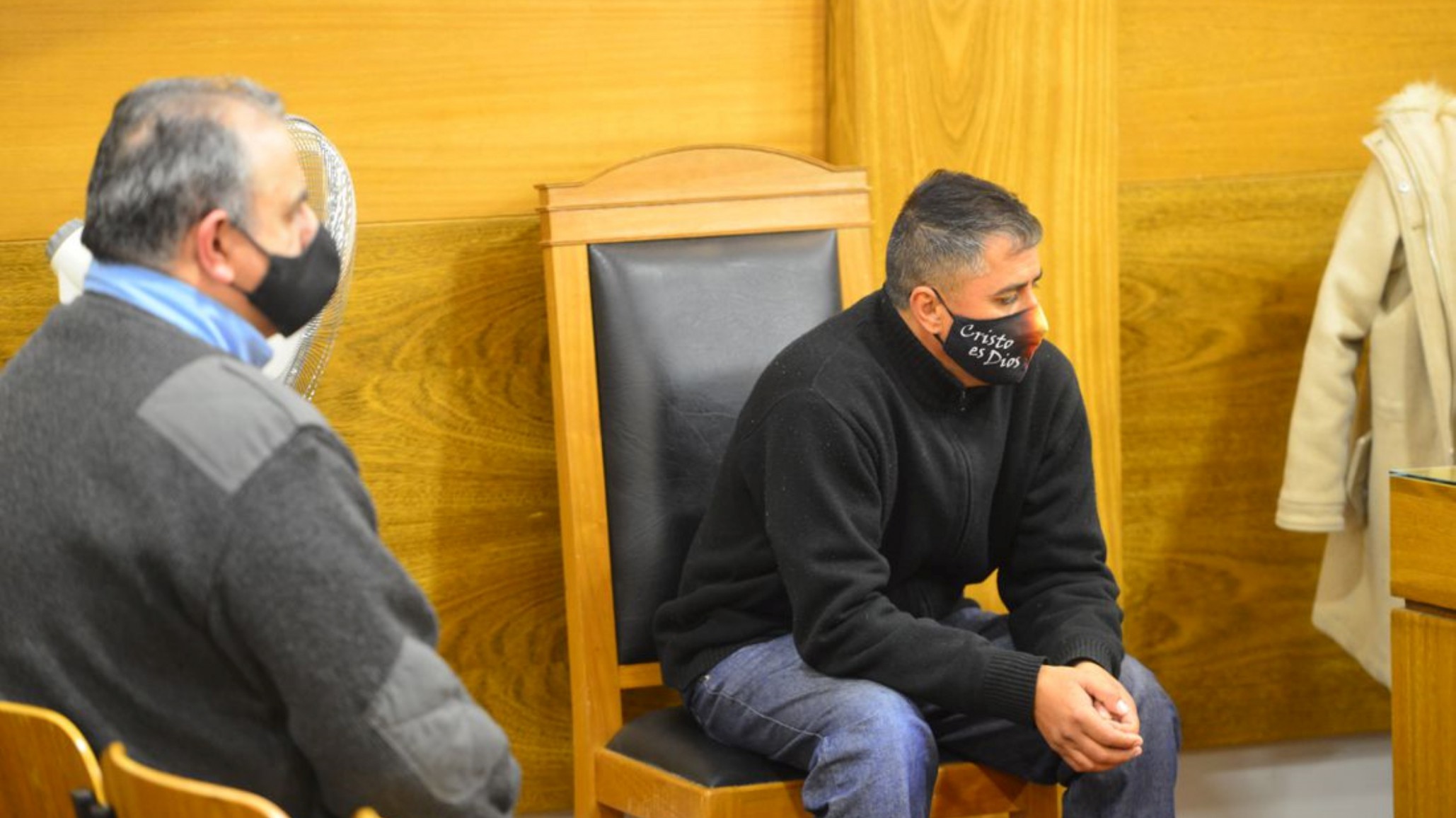 Cadena perpetua a un pastor que abusó de su hija por seis años