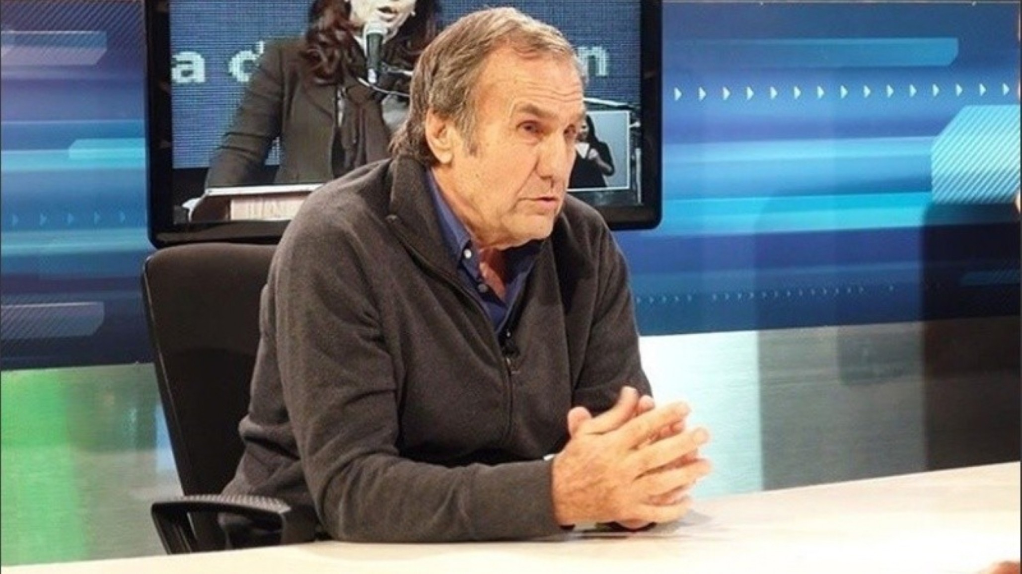 Carlos Reutemann tuvo otro sangrado digestivo y sigue grave