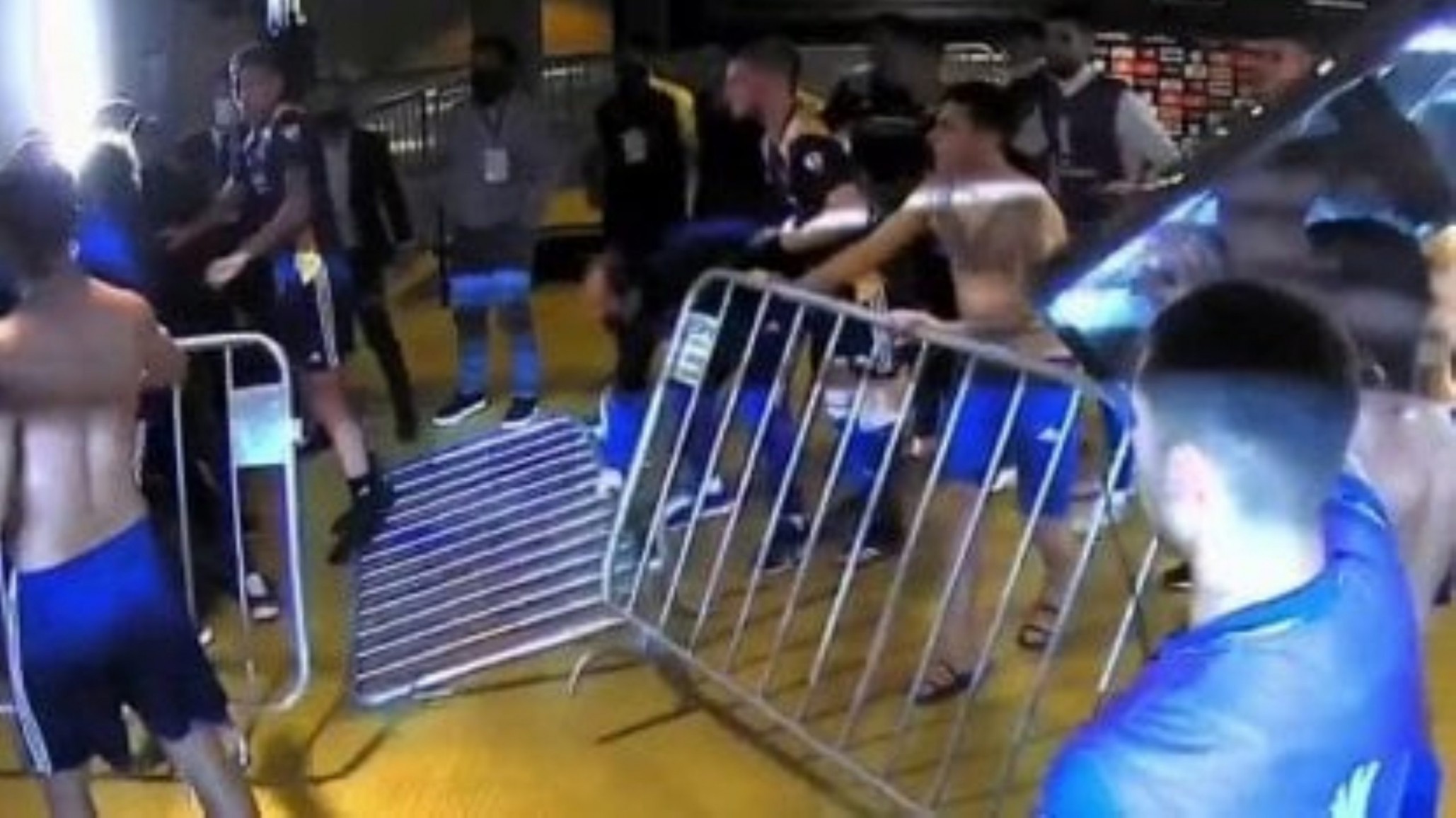 Los jugadores de Boca tras los incidentes quedaron aislados en Buenos Aires ¿Juegan ante Banfield?