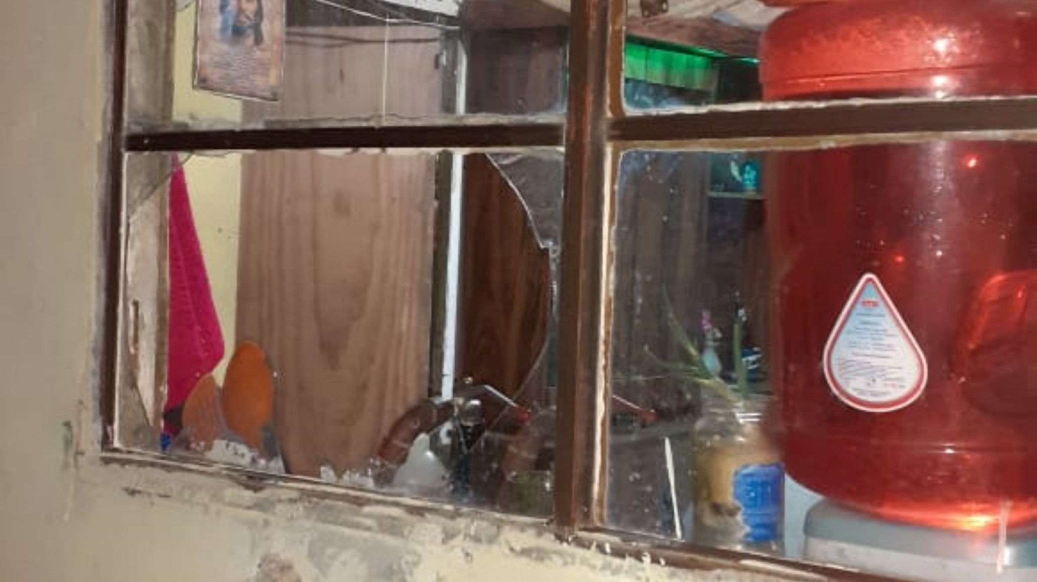 Un joven ingresó a un domicilio y fue atrapado por los vecinos