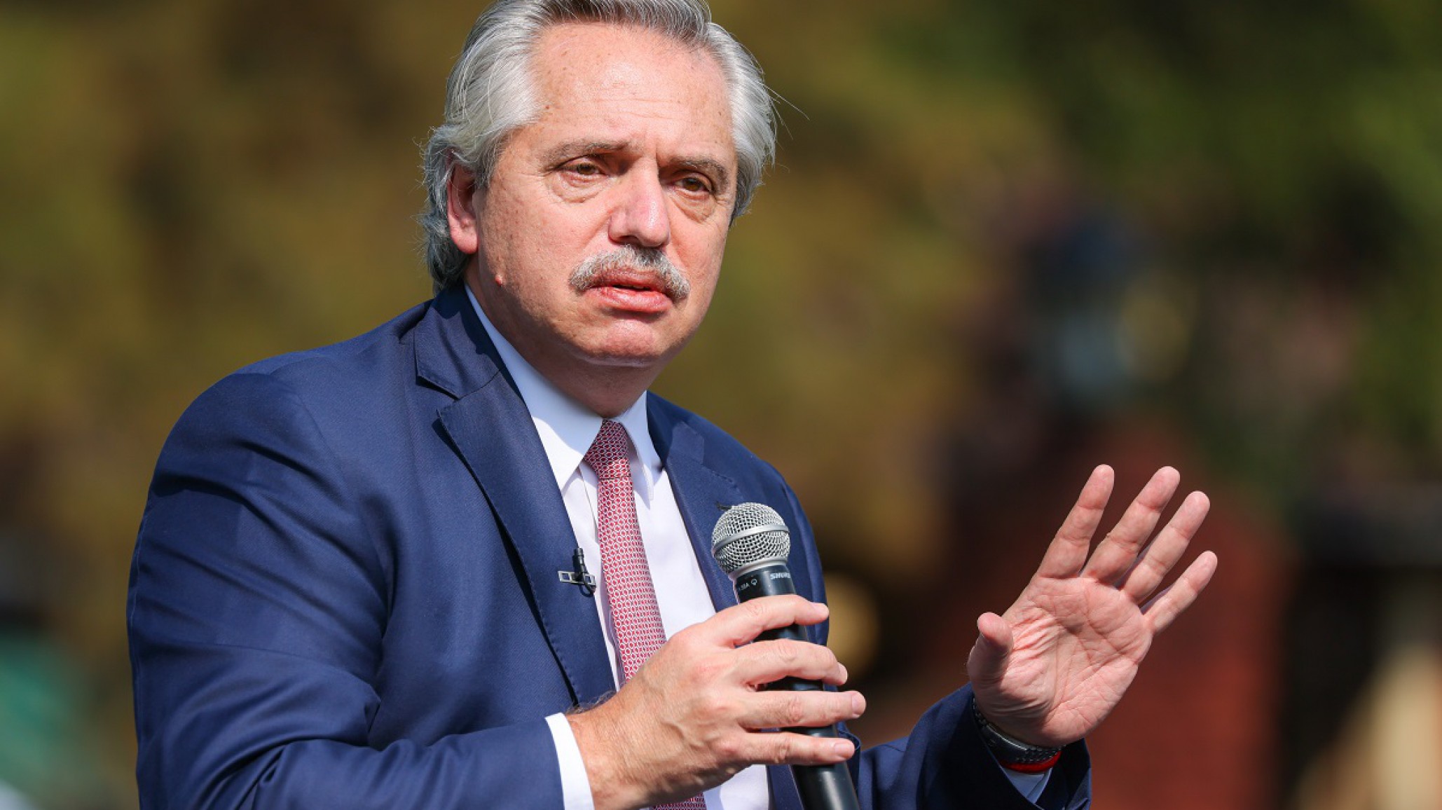 <p>TELAM 16042021 El presidente Alberto Fernández aseguró hoy que “los únicos que deben tener miedo en el Gran Buenos Aires son los que delinquen y el resto debe disfrutar de una vida feliz”, tras anunciar el envío de mil gendarmes al conurban