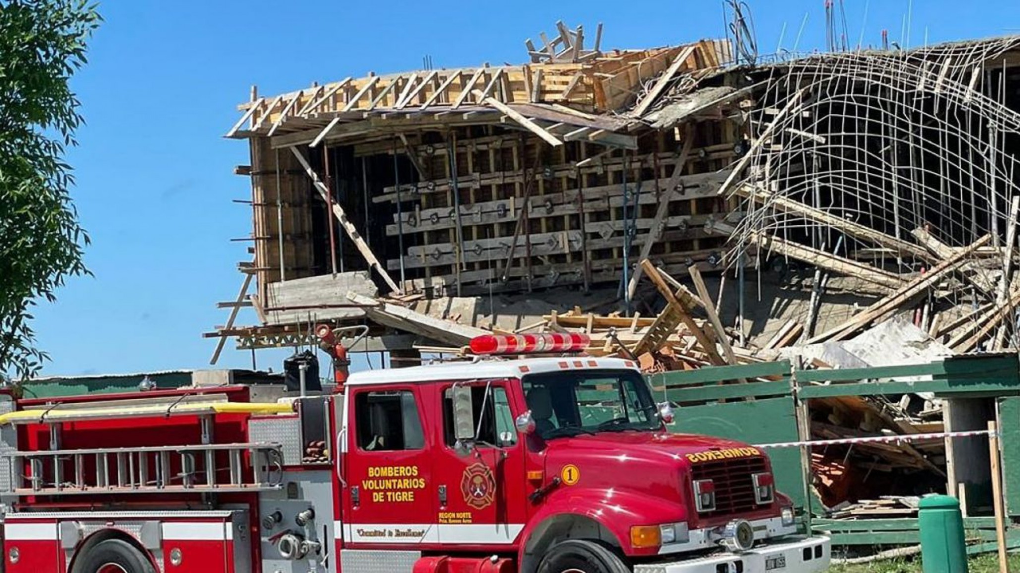 Hay dos obreros en grave estado y cuatro heridos por el derrumbe en Nordelta