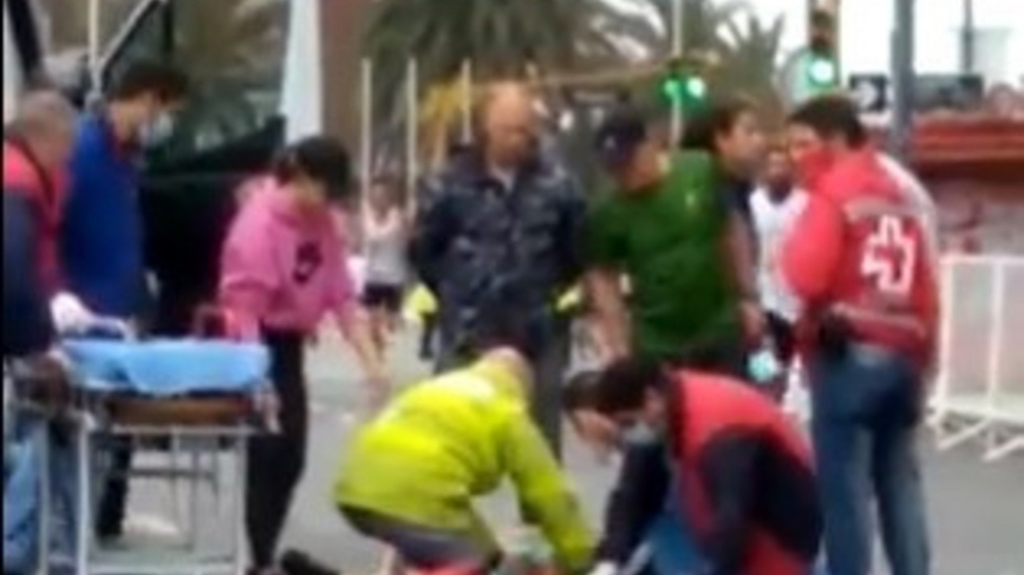 Maratón de Mar del Plata: Un corredor sufrió un paro cardiaco a 200 metros de la meta, el SAME le salvó la vida