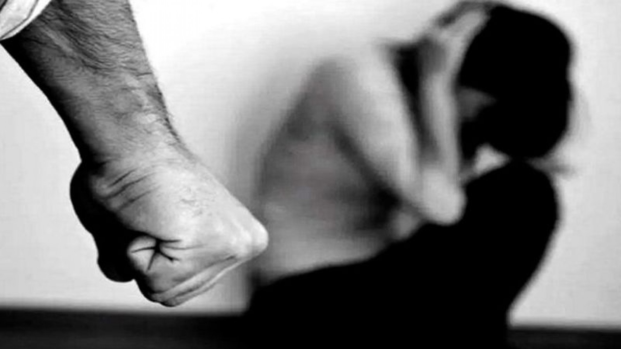 Golpeó y amenazó de muerte a su ex pareja, tenía orden de alejamiento