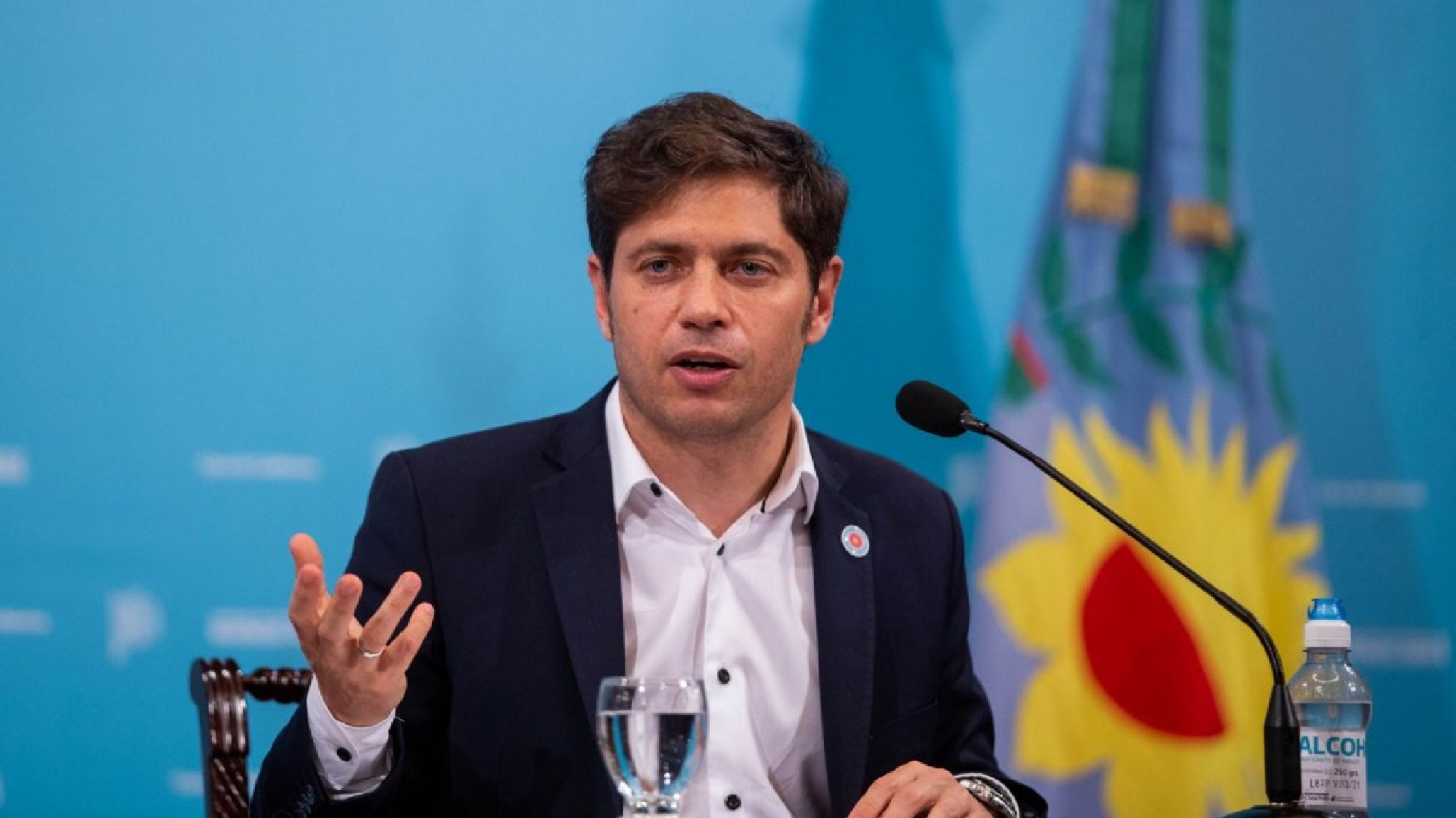 Kicillof aseguró que la Provincia de Buenos Aires quiere quedarse con el control de Aerolíneas Argentinas