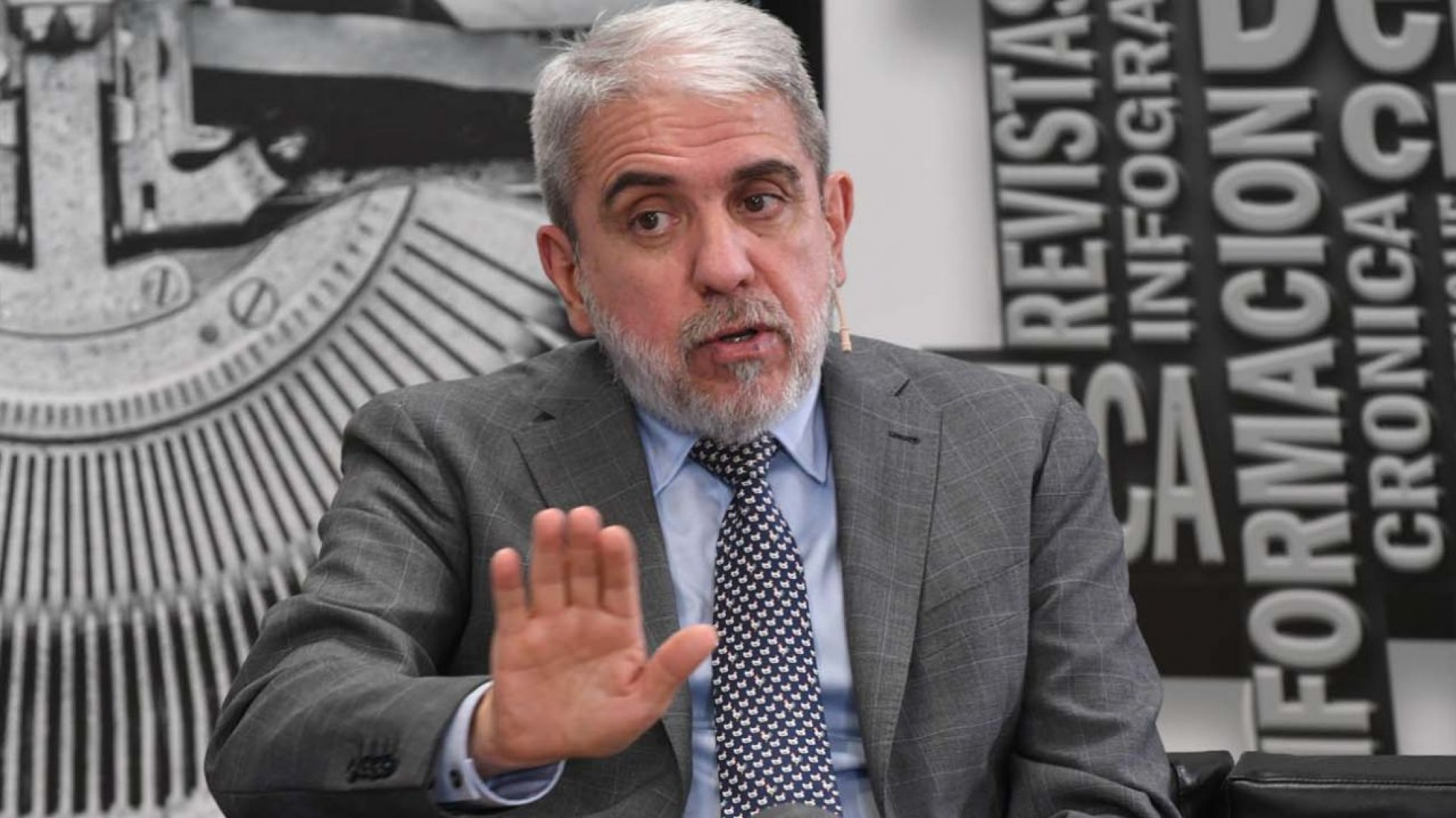 Aníbal Fernández pidió a la División Delitos Cibernéticos que analice el bullying a Joaquín