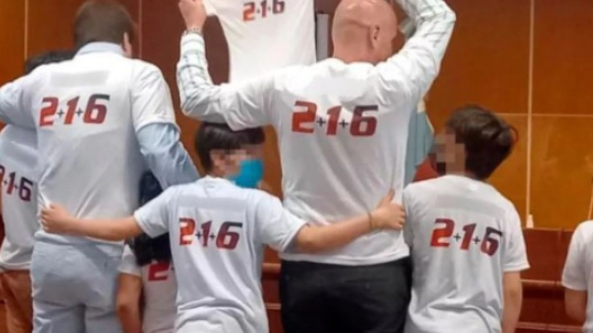 Una pareja cordobesa adoptó a seis hermanos salteños que habían pedido no separarse