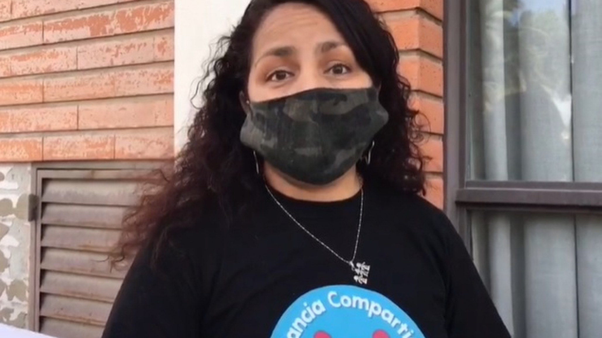 Padres de la ONG Infancia Compartida reclamaron en la puerta del juzgado de familia por la restitución de sus familiares