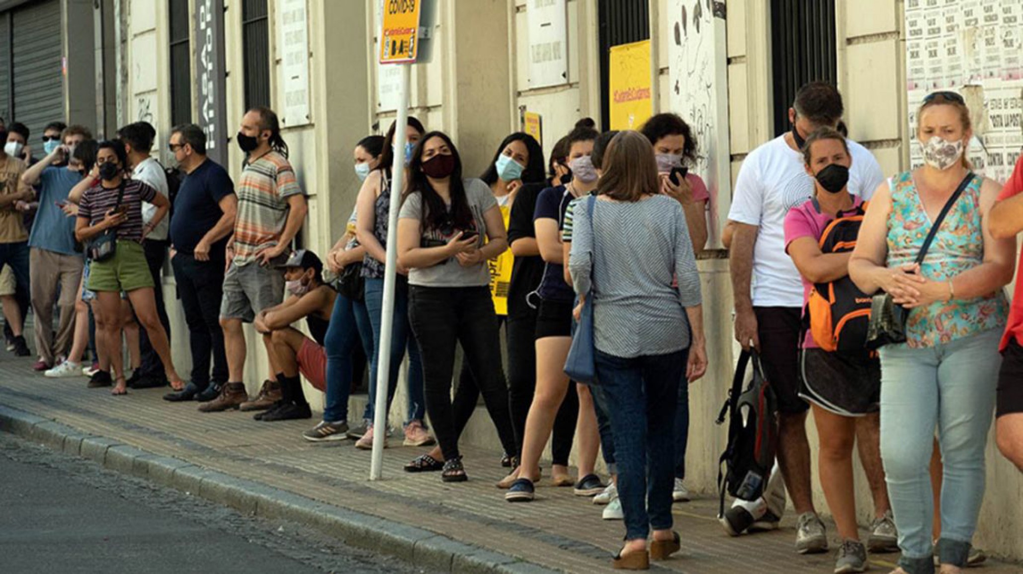 Coronavirus en Argentina: Otro día con más de 130 mil casos, hubo 75 fallecidos
