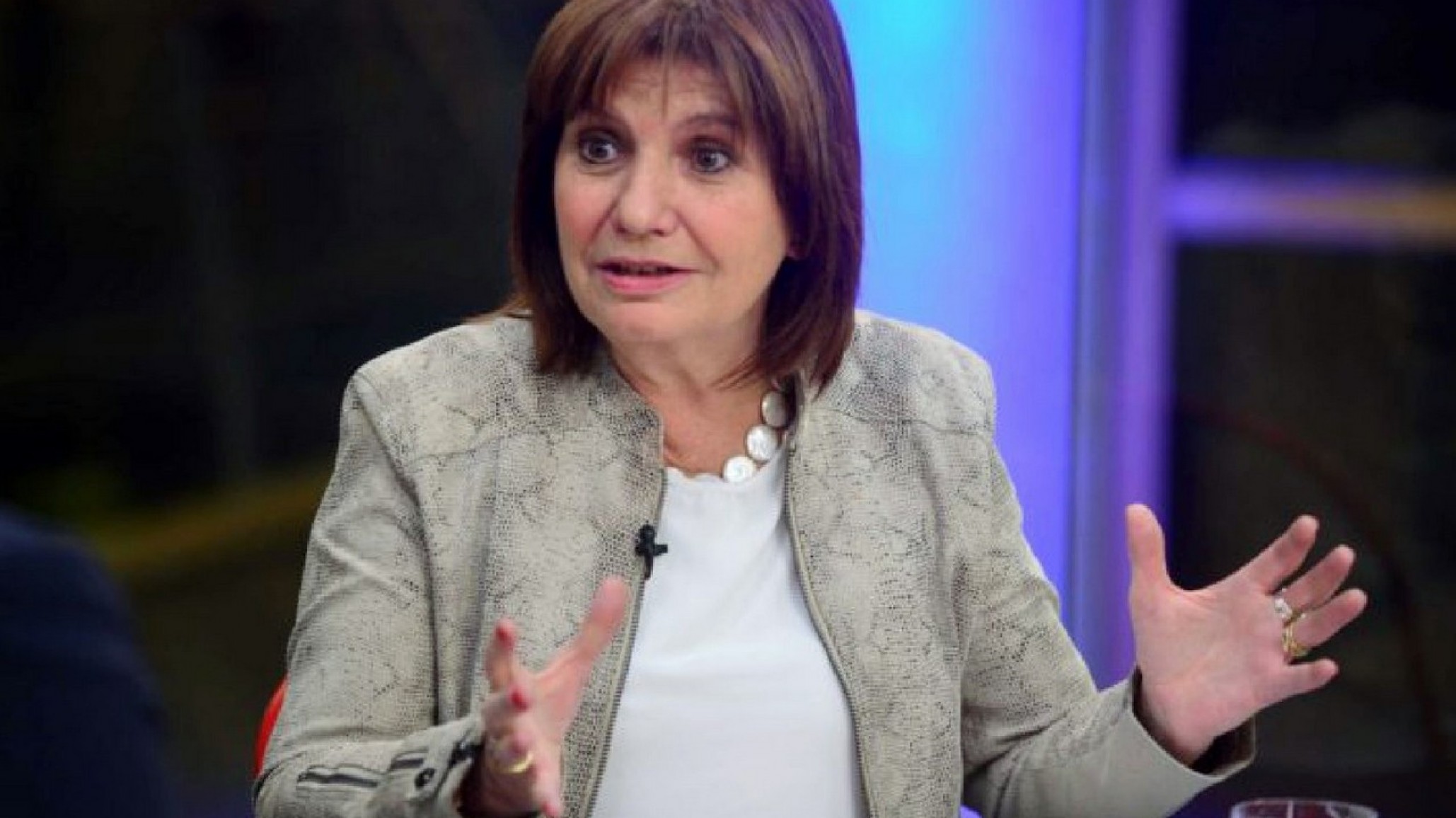 "Tienen que echar a todos": Bullrich pidió sanciones tras la marcha de los jubilados