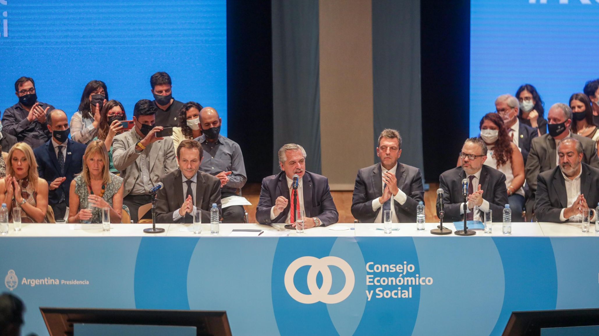 Alberto Fernández propuso hacer una “terapia de grupo” con gremios y empresarios para enfrentar la inflación
