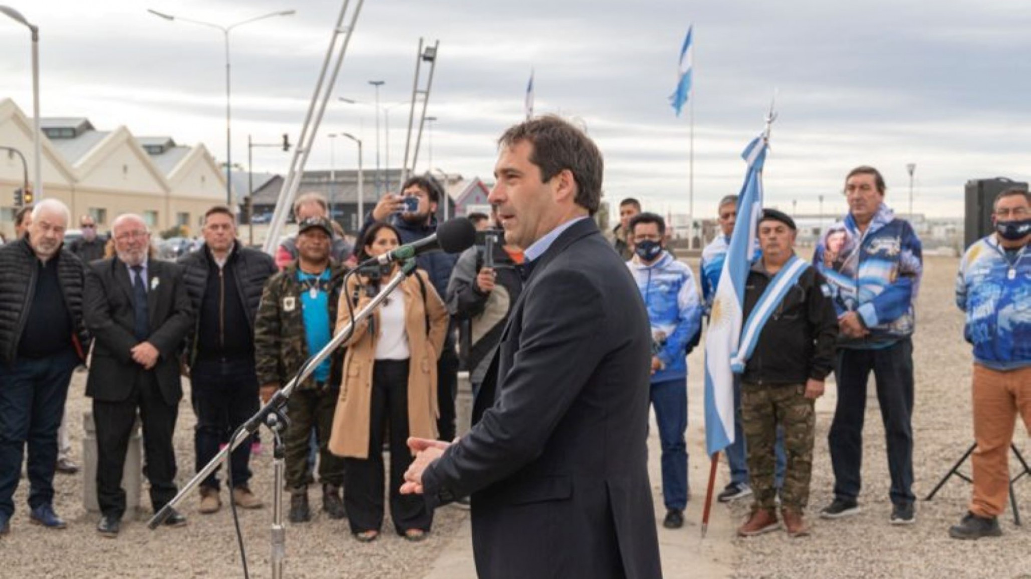 Intendente impuso el nombre ?Guardia de las Estrellas? al paseo costero en honor a héroes de Malvinas
