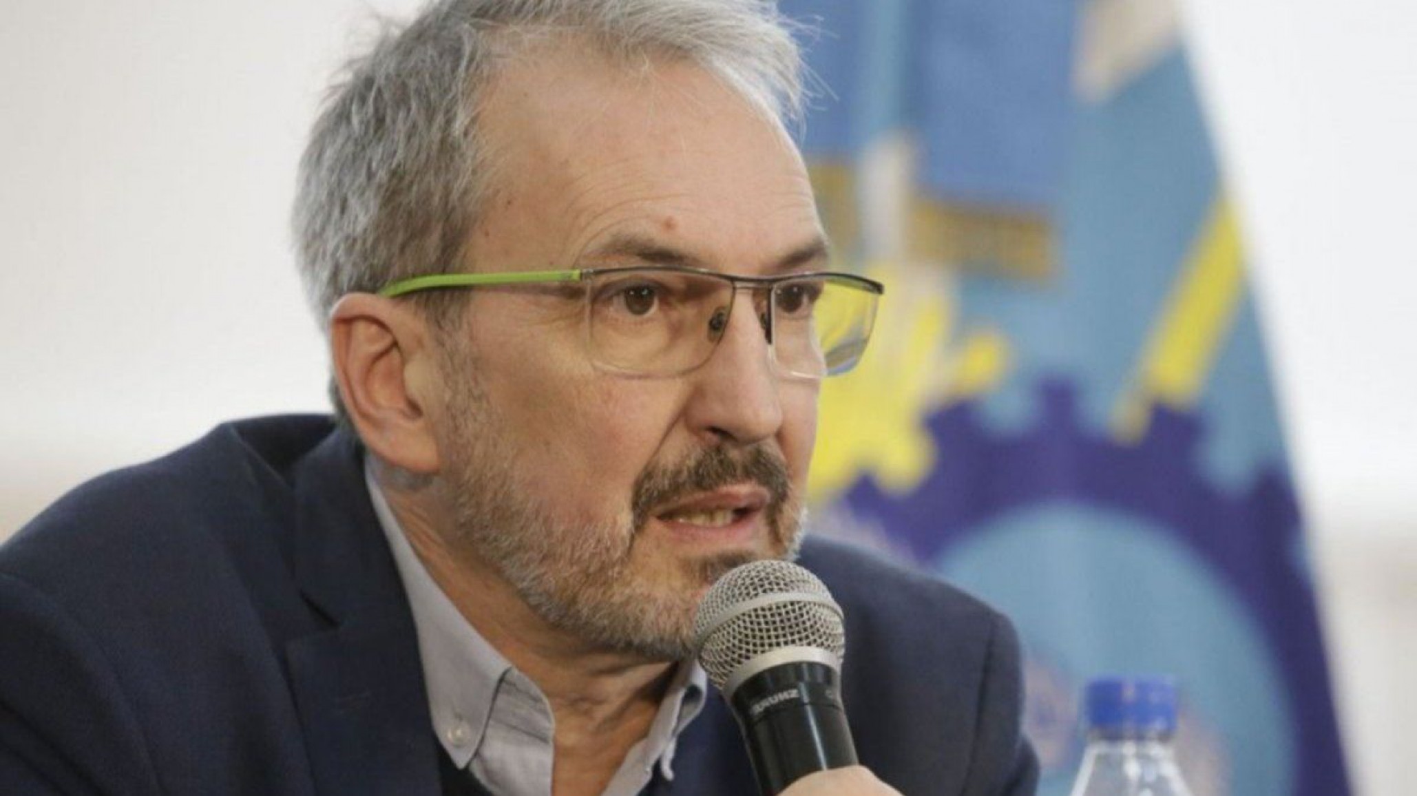 El ministro de Salud de Chubut remarcó “hay una minoría en contra de la vacuna y el uso del barbijo”