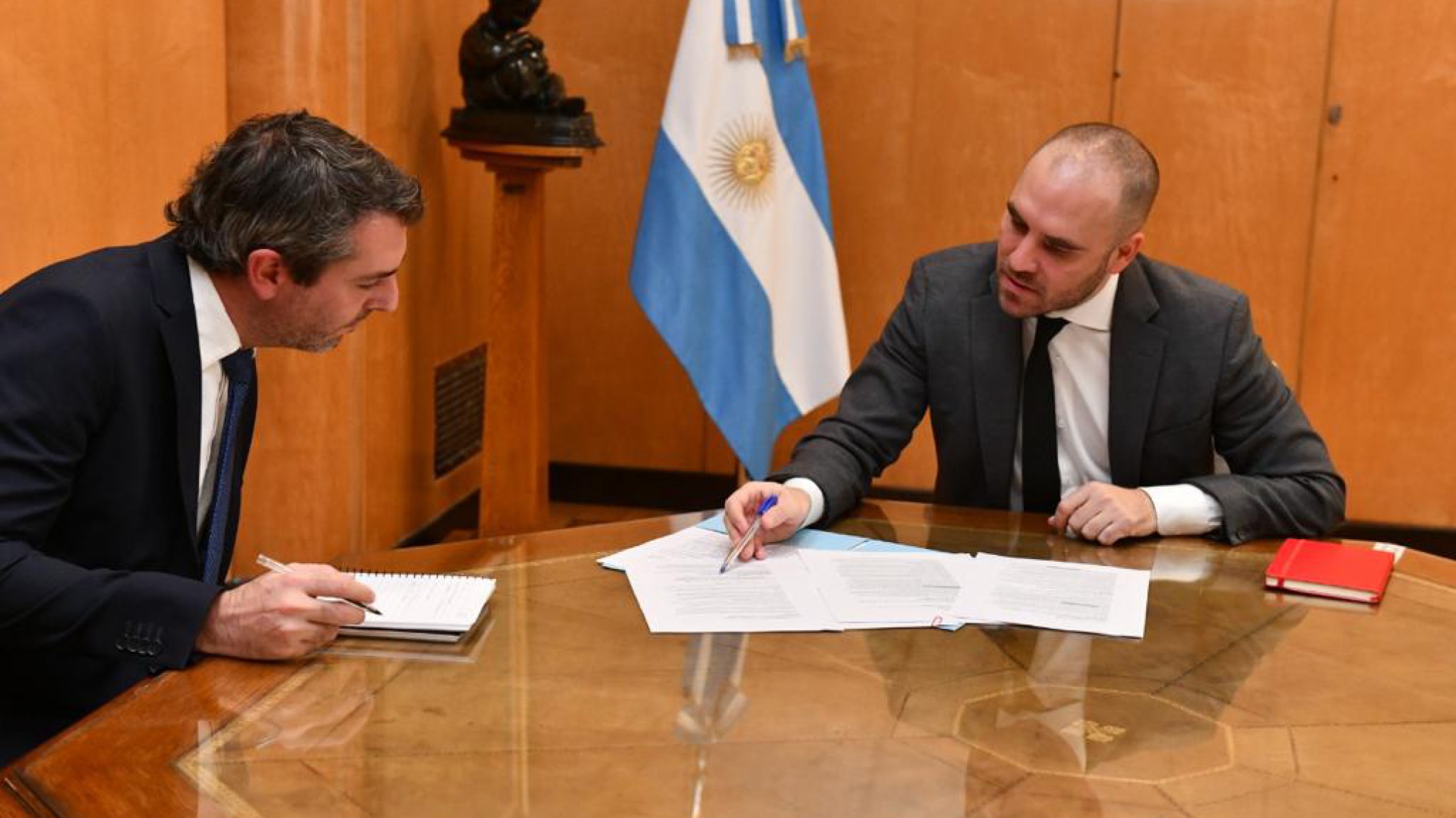 Guillermo Hang asumirá como nuevo secretario de Comercio Interior, mañana se reúne con empresarios