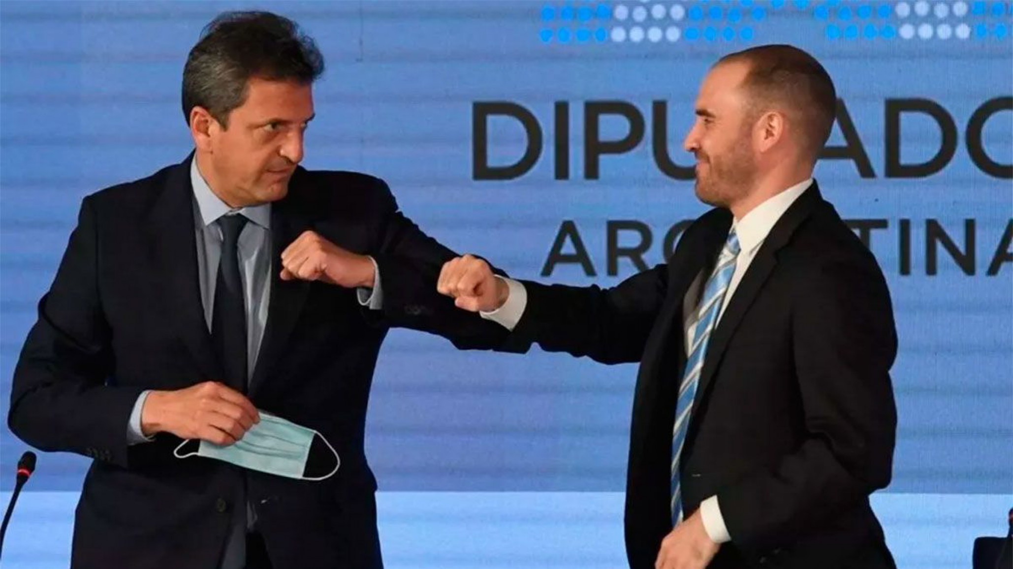 Sergio Massa volvió a pedir la elevación del piso de Ganancias y Martín Guzmán aseguró que incluirá el aguinaldo