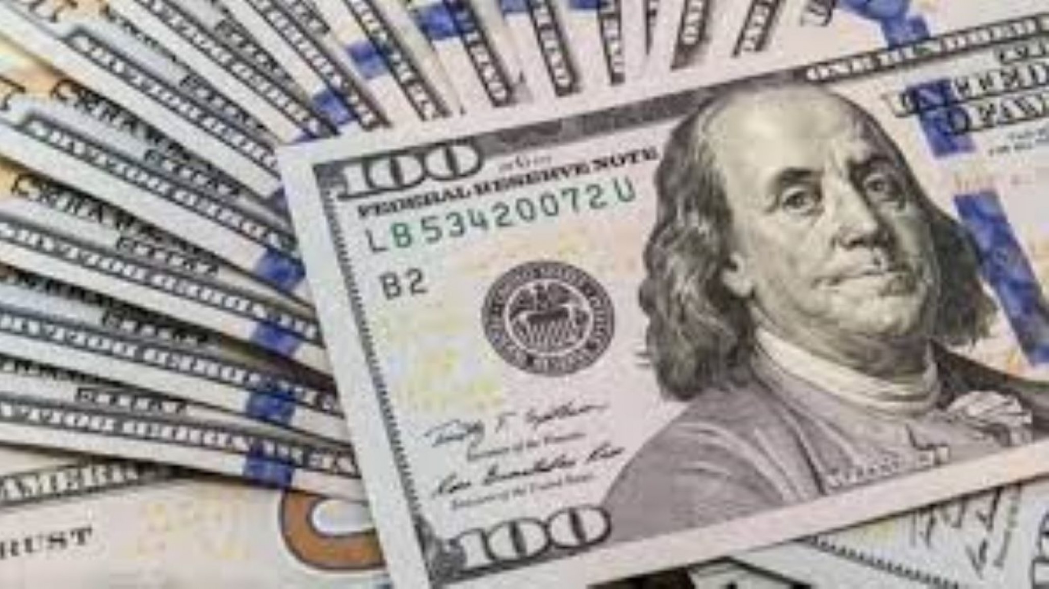 El dólar sin cepo abrió a 1250 en el Banco Nación