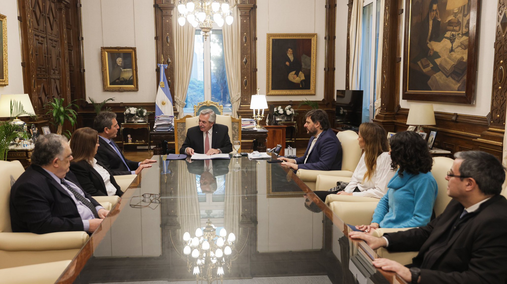 Alberto Fernández promulgó la Ley de Alivio Fiscal para monotributistas y autónomos