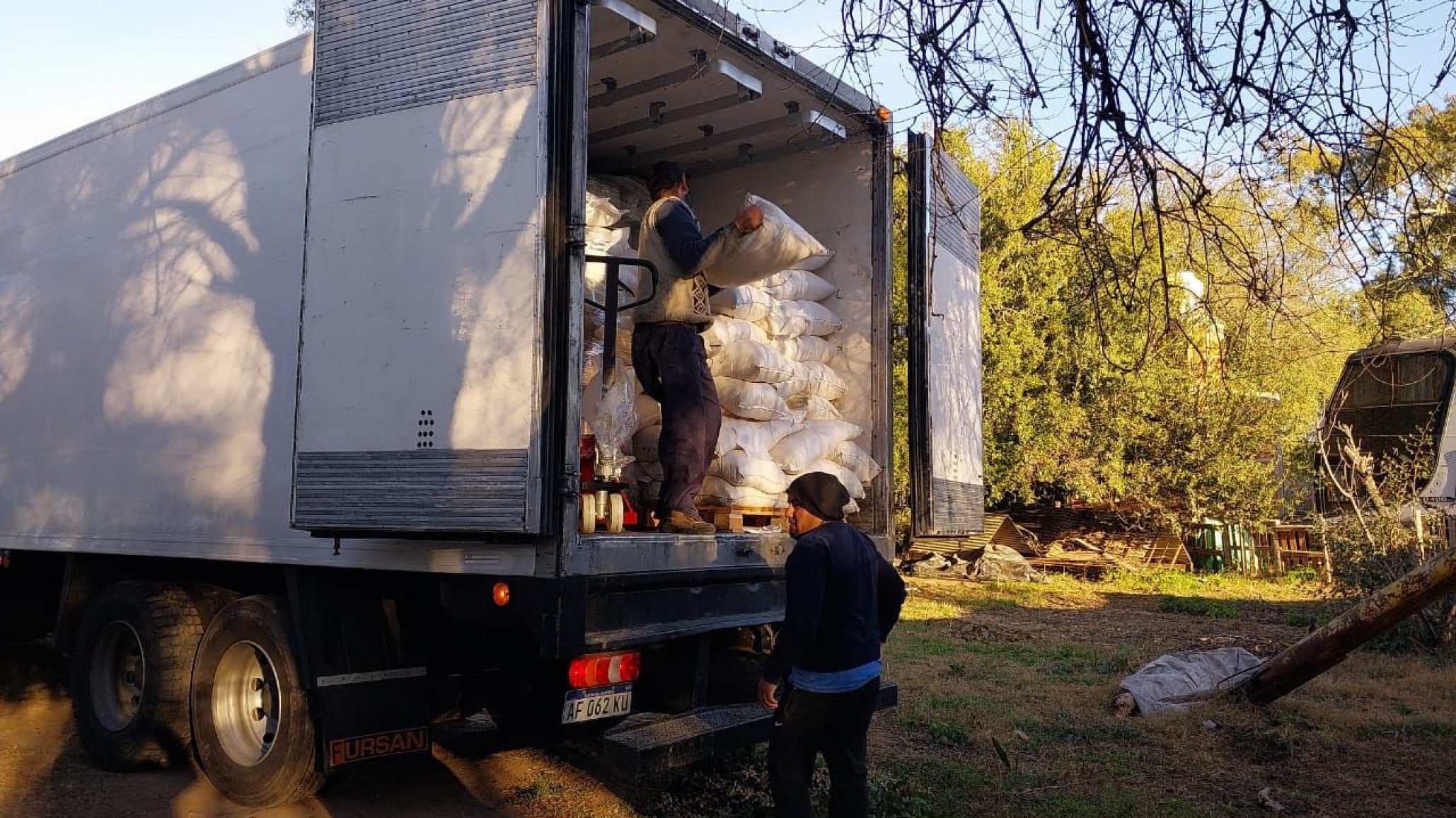 Con ruta popular de alimentos “hacen compras comunitarias que hoy articulan más de 200 familias para ahorrar”