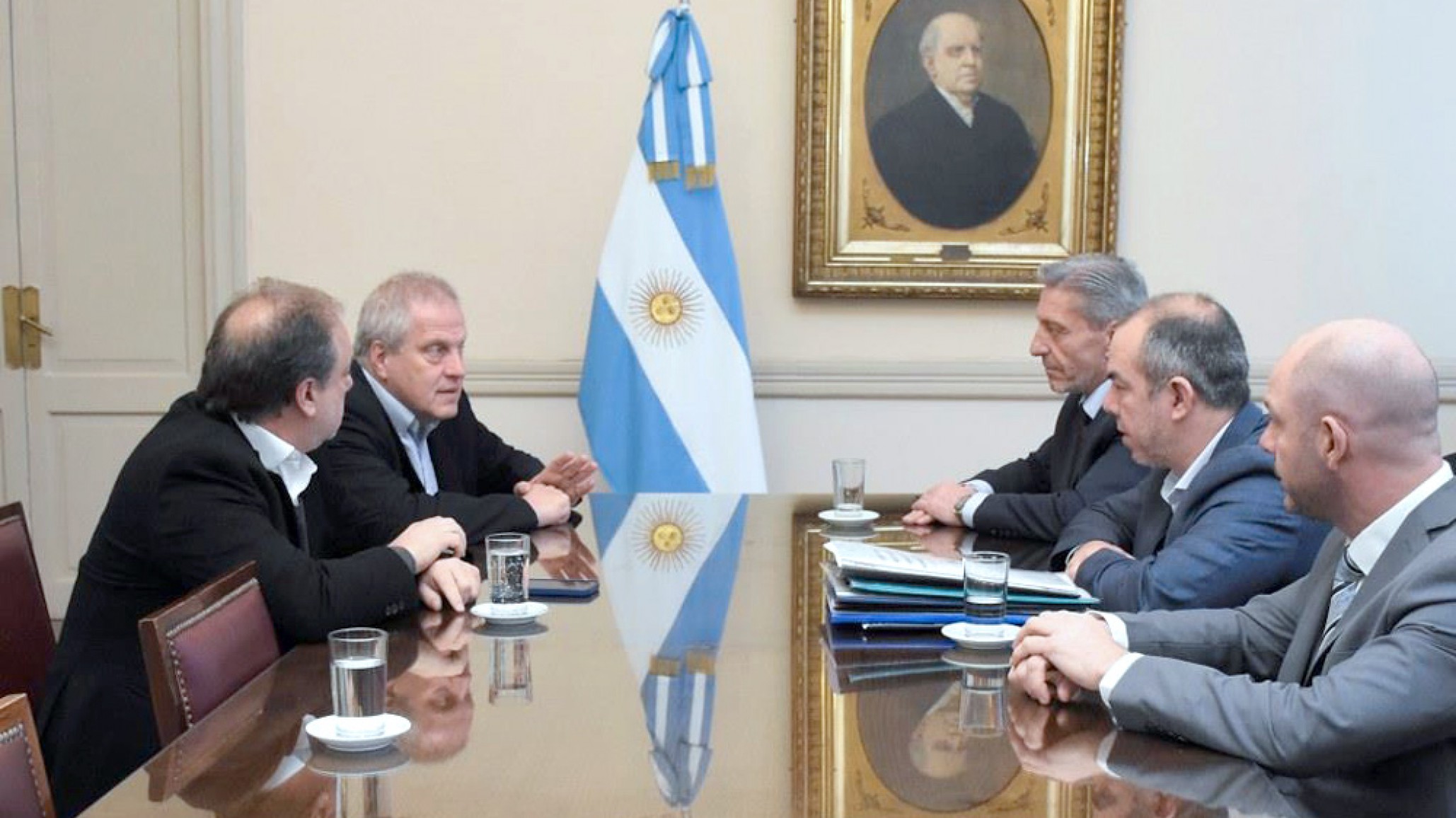 Arcioni y Grazzini se reunieron en Buenos Aires con el ministro de Educación de la Nación