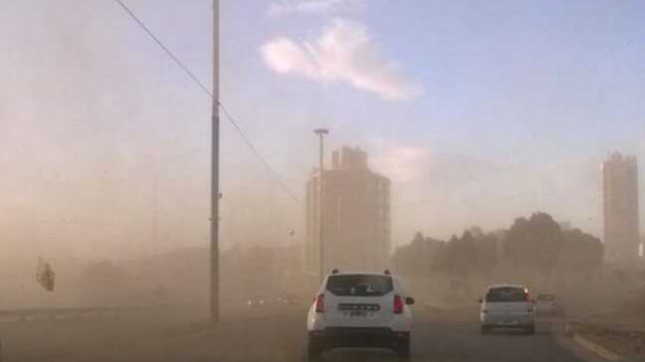 El SMN emitió alerta amarillo por vientos fuertes