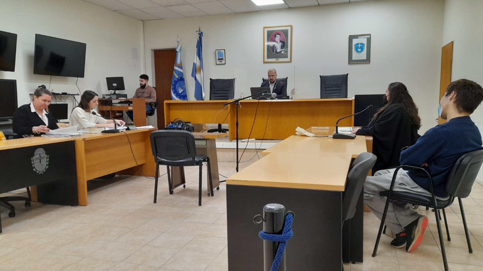 Robo a menores en km3: hay audiencia por “hombre con prisión preventiva y mujer con domiciliaria”