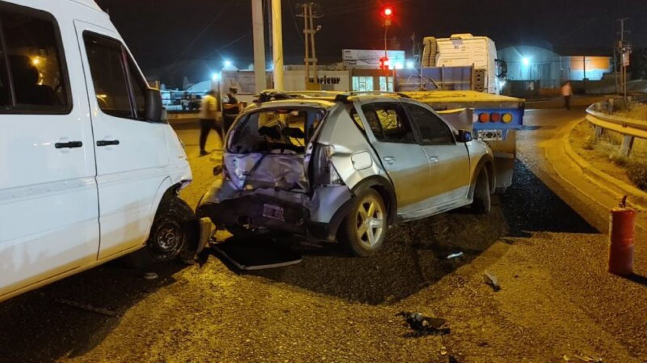 En un choque en cadena una mujer fue lesionada y un conductor dio 1.56 de alcohol en sangre