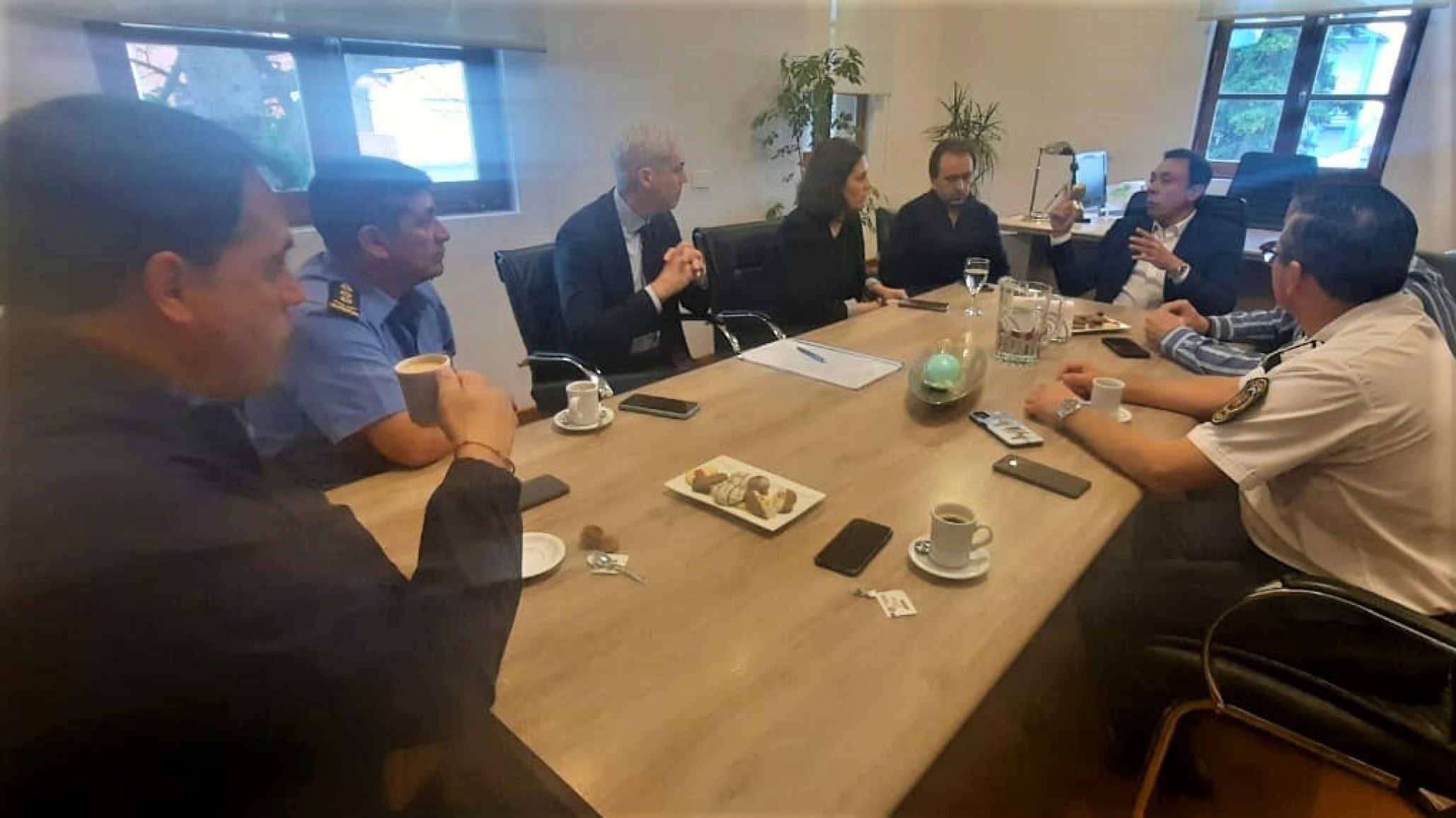 Abuso en Jardín 406: el Jefe de Policía se reunió con fiscales y autoridades de Municipio de Comodoro