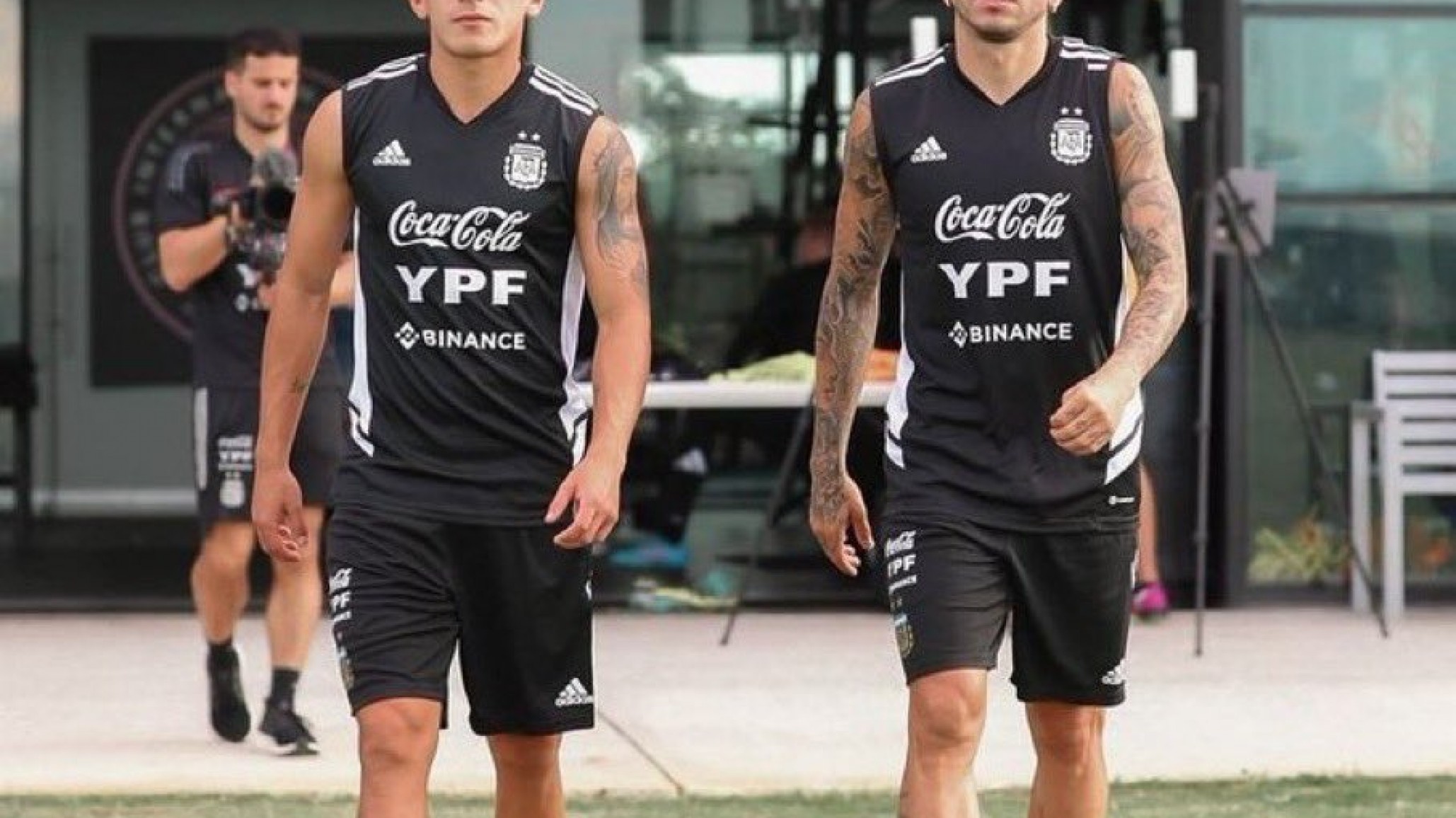 Selección argentina: Fueron desafectados Nicolás González y Joaquín Correa, los reemplazan Ángel Correa y Thiago Almada