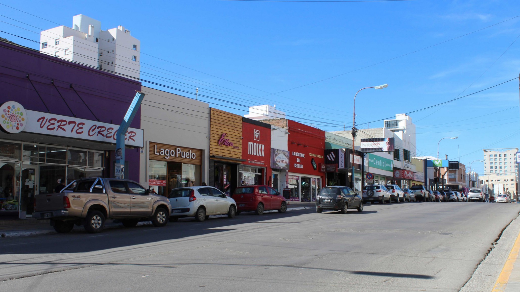 Fiestas en Comodoro: Los comercios cerrarán el 24 a las 17hs y el 31 a las 16hs