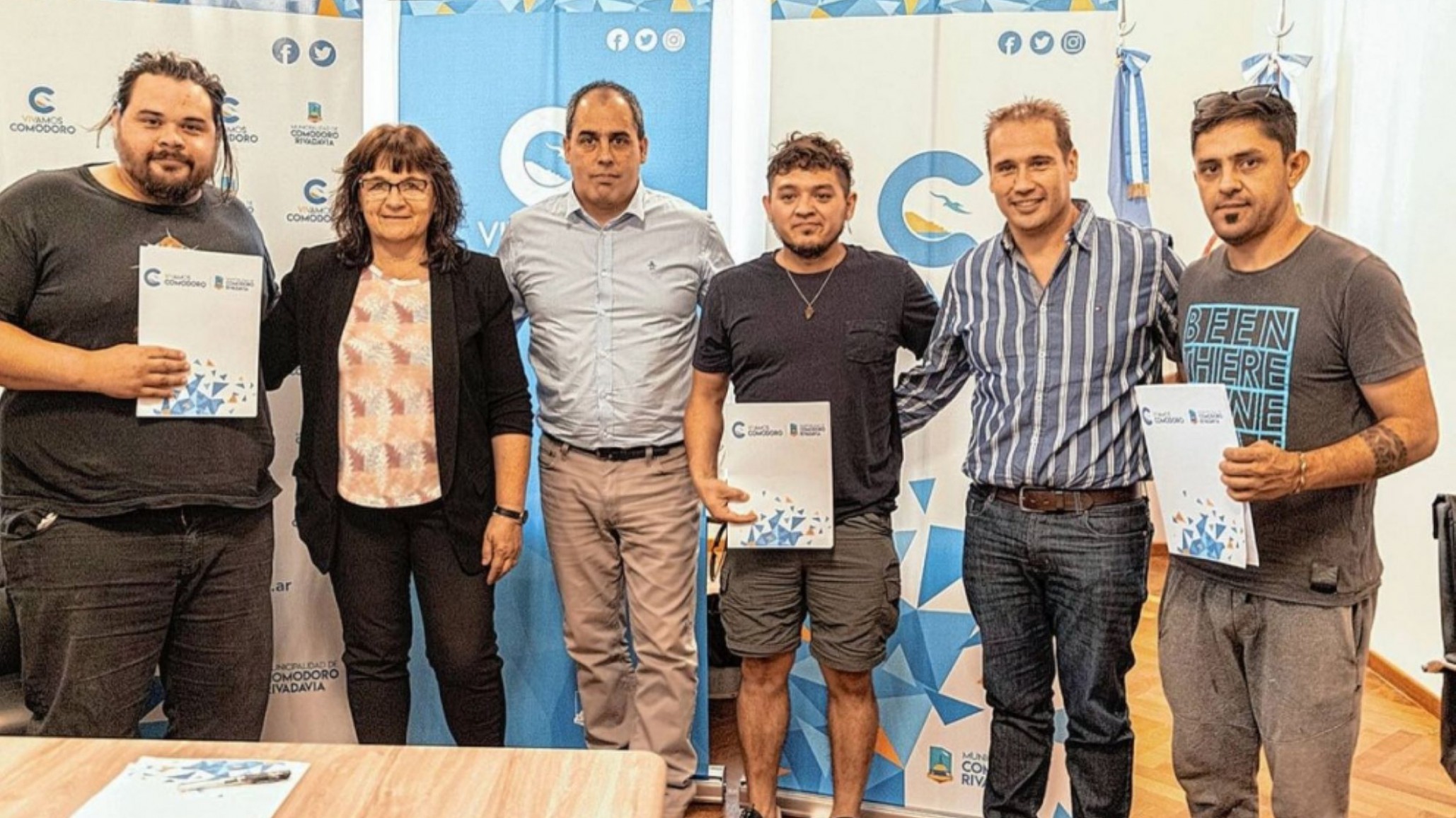 Municipio entregó aportes a delegación de músicos de Comodoro que viajan a Cosquín