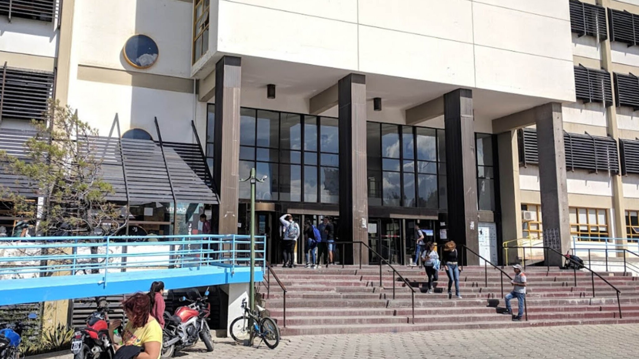 Universidades desmienten acuerdo con el Gobierno y confirman marcha del 23 de abril